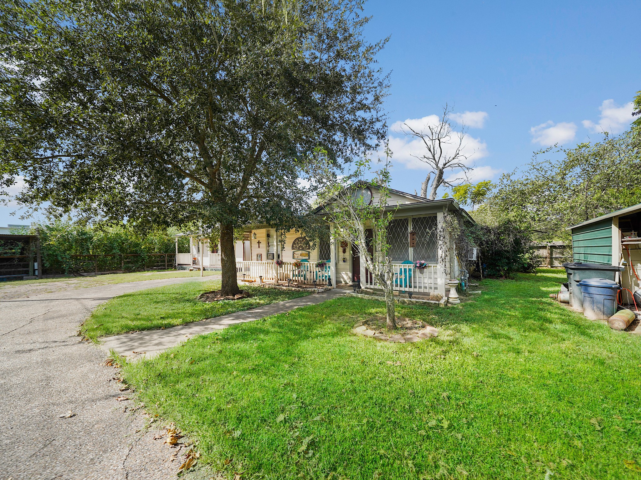 307 N Resident Street Property Photo 27