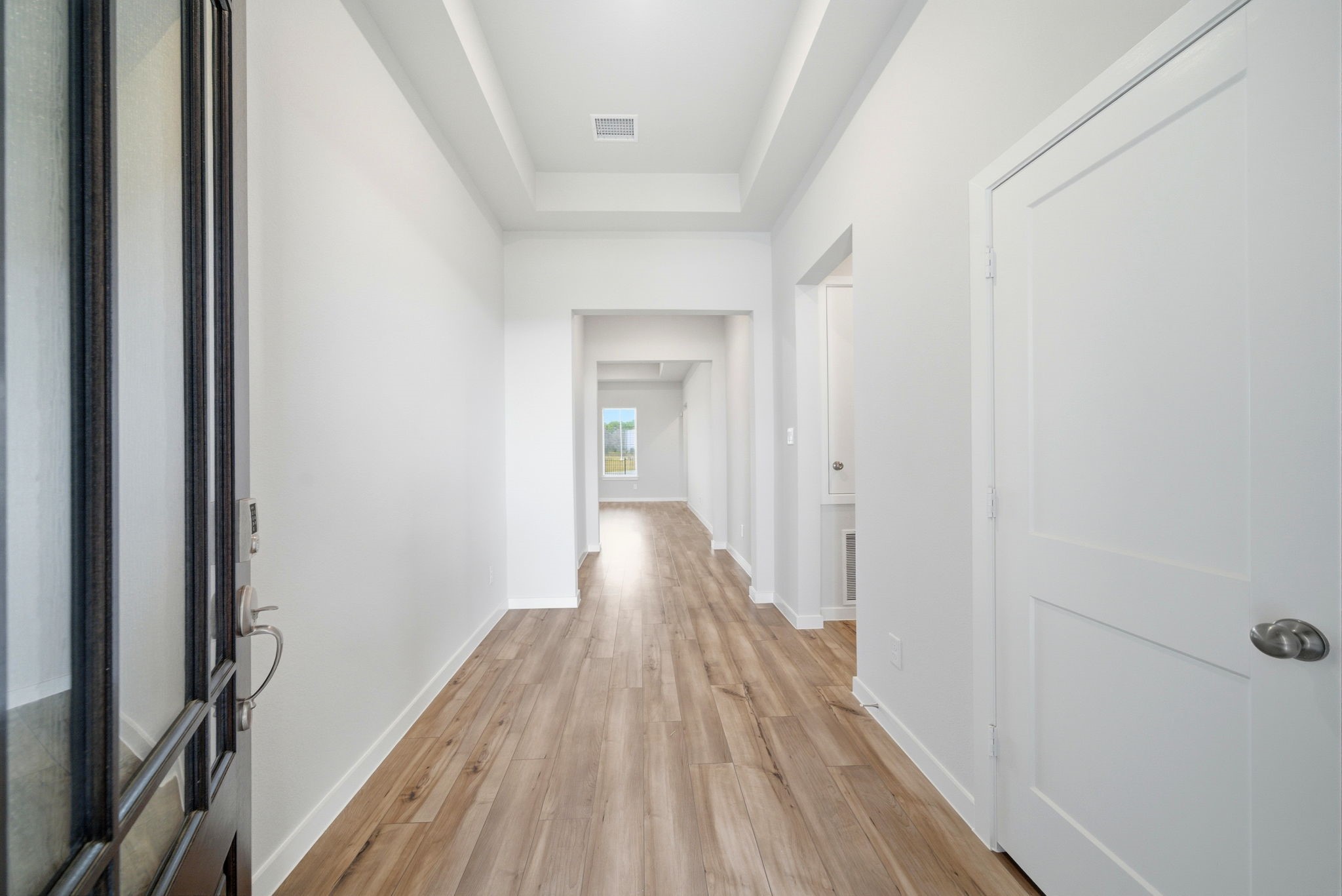 1608 Elm Court Property Photo 2