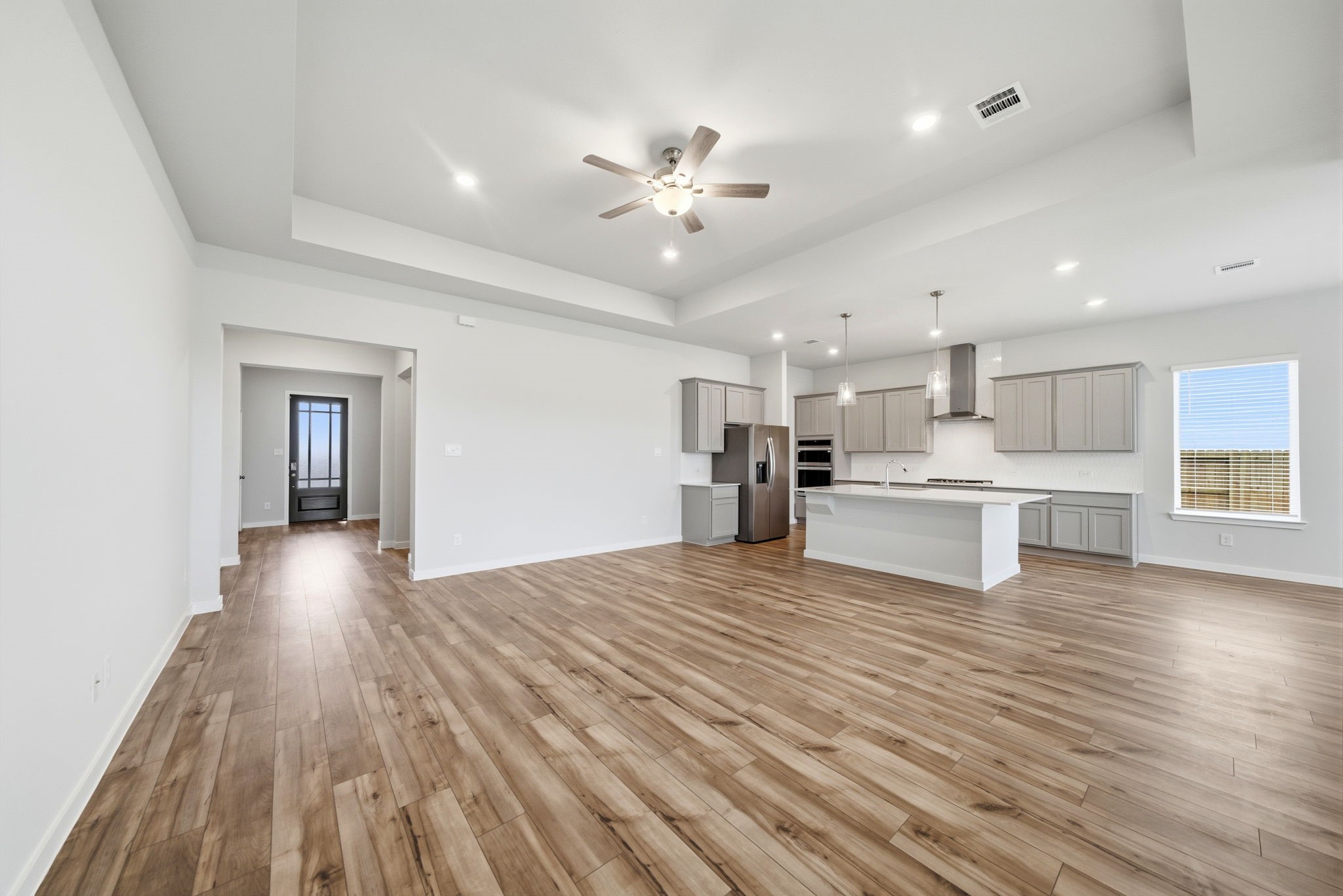 1608 Elm Court Property Photo 4