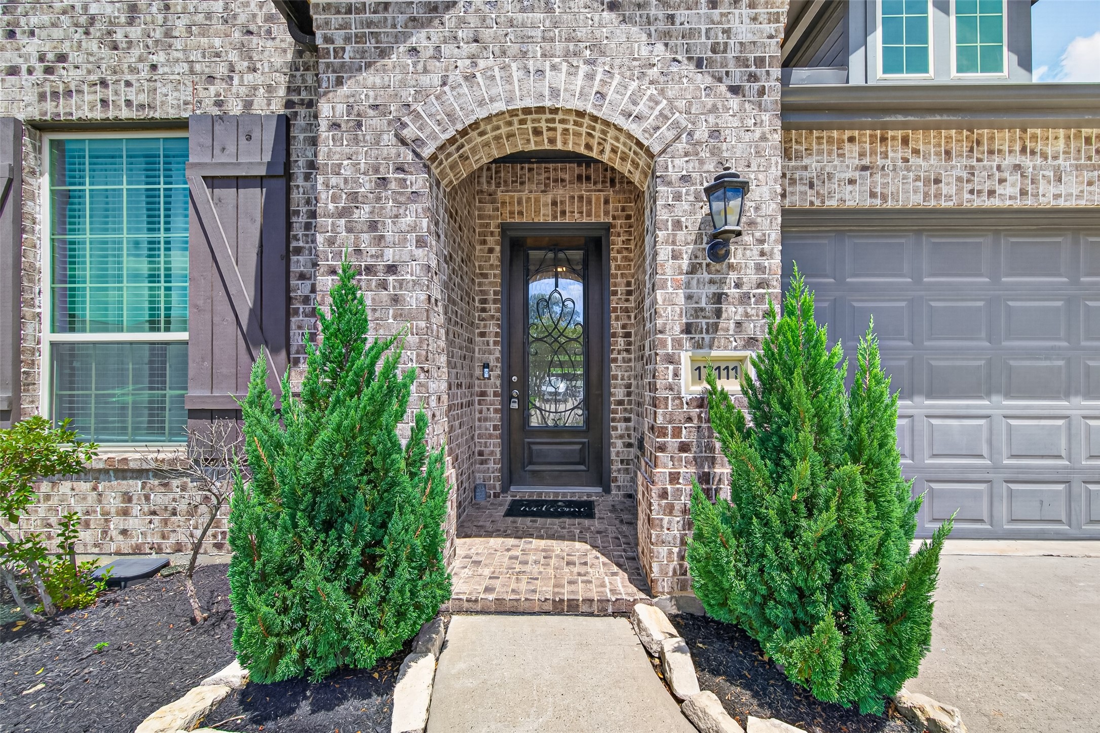 17111 Crimson Crest Drive Property Photo 7