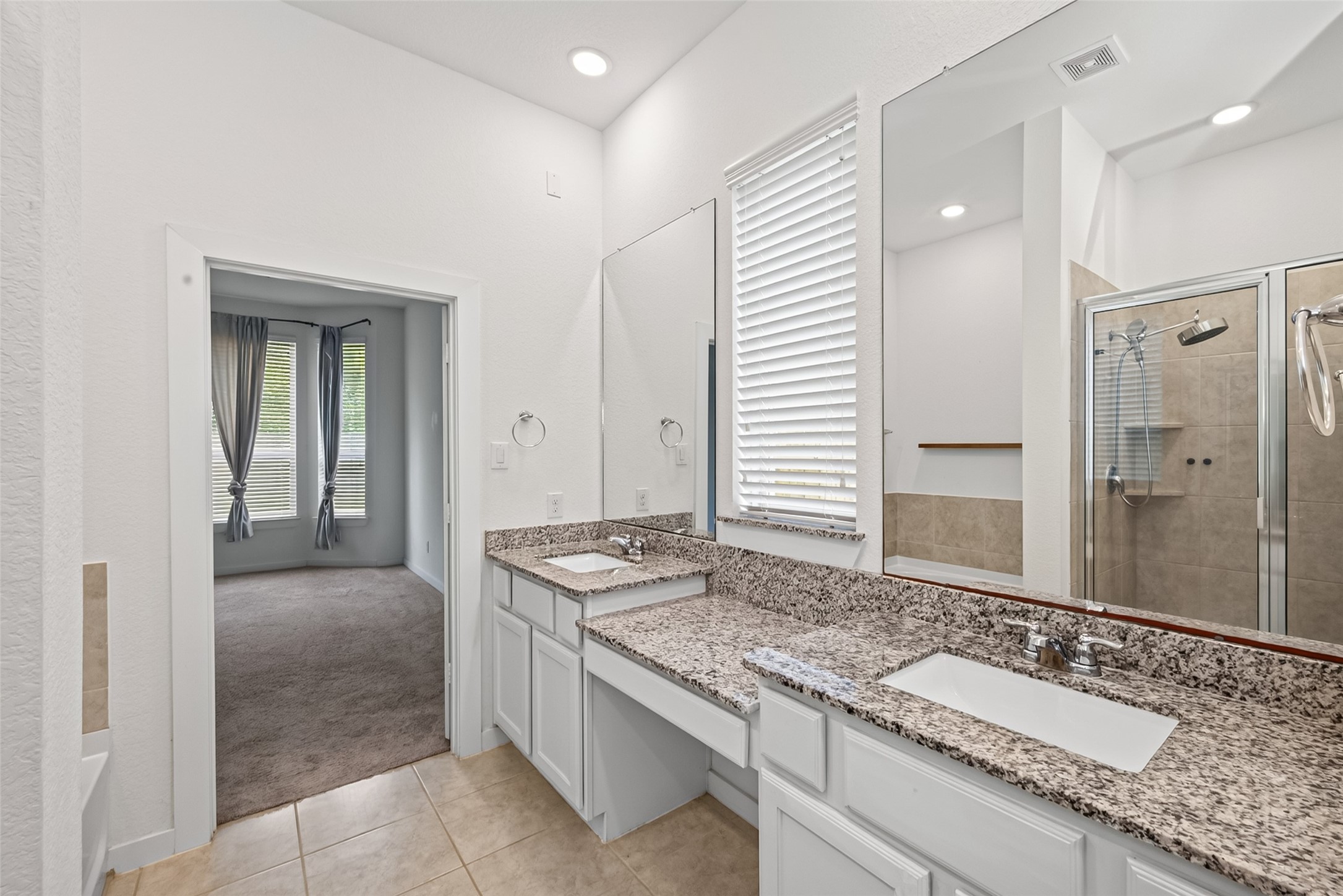 17111 Crimson Crest Drive Property Photo 22