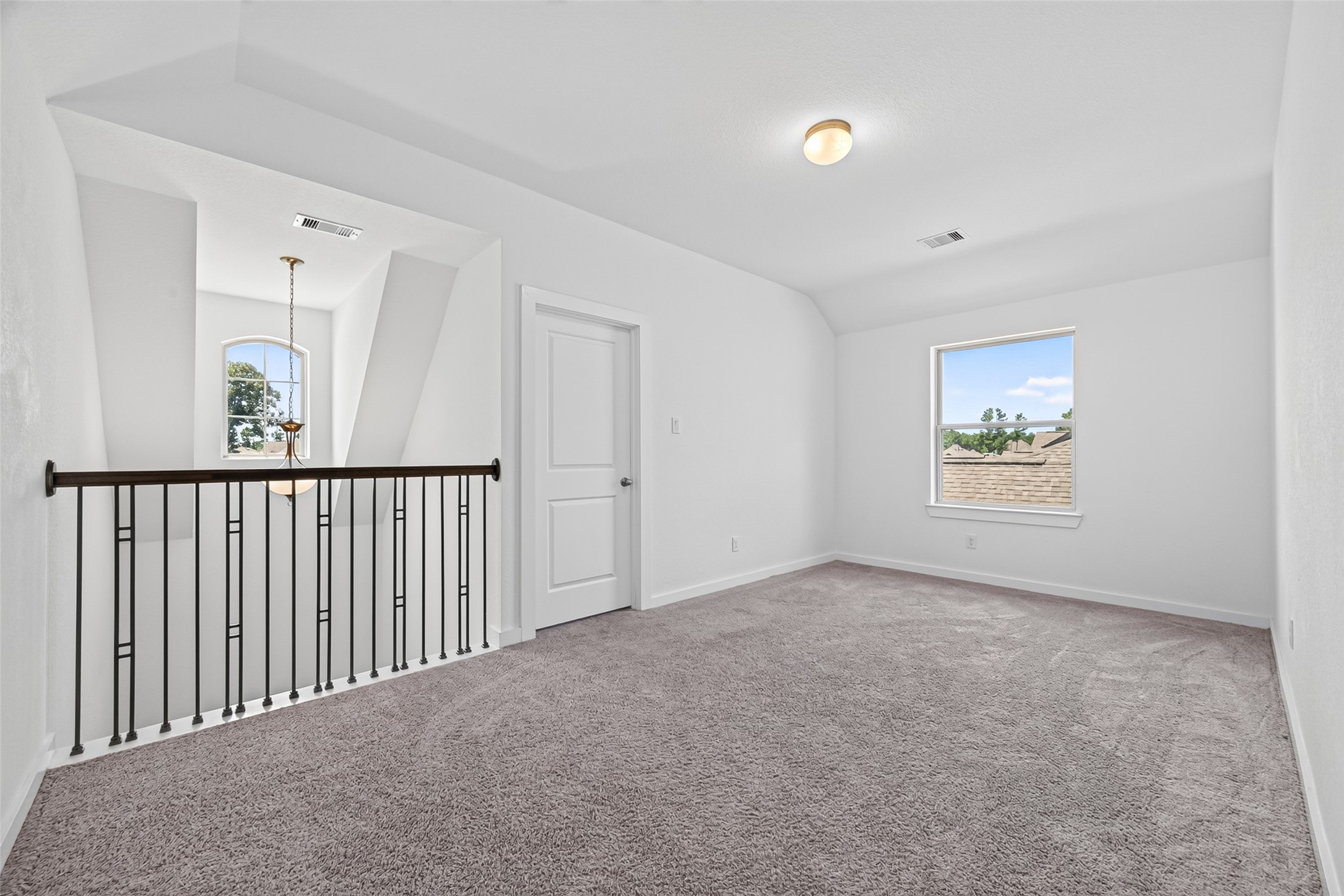 17111 Crimson Crest Drive Property Photo 26