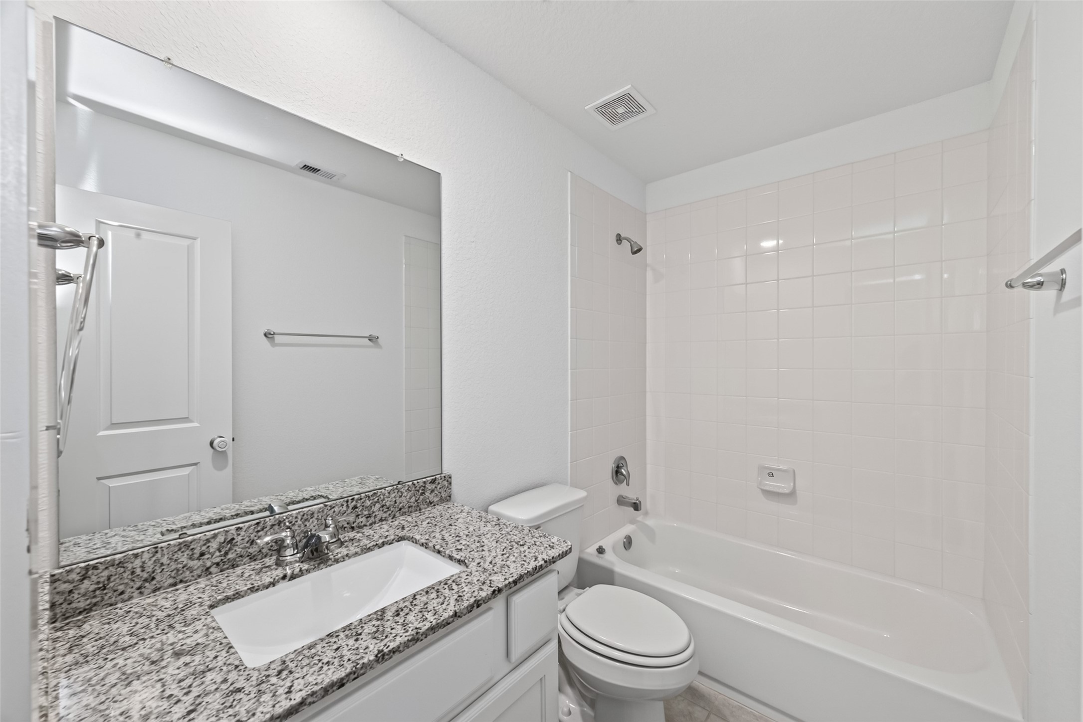 17111 Crimson Crest Drive Property Photo 29