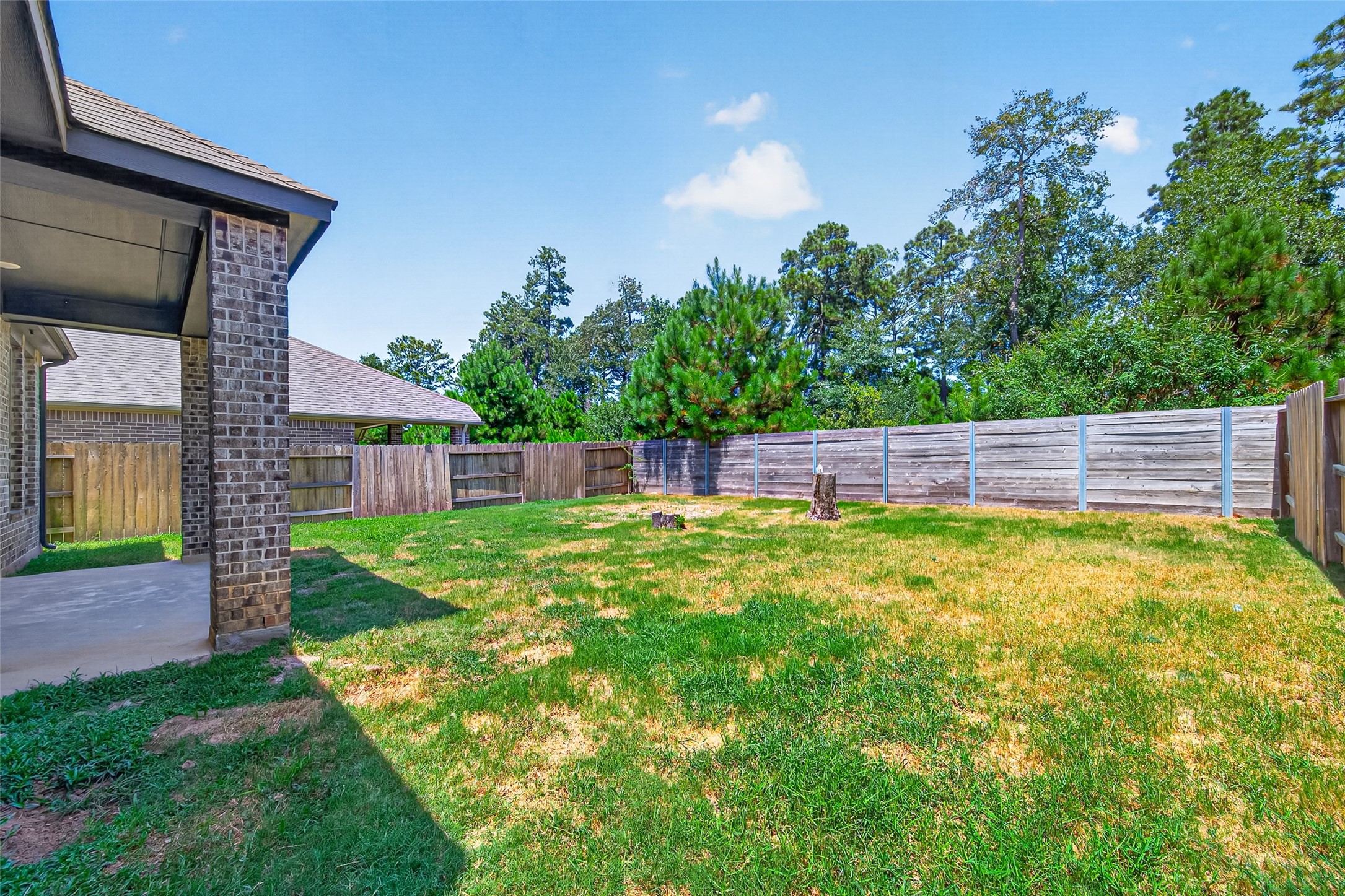 17111 Crimson Crest Drive Property Photo 33