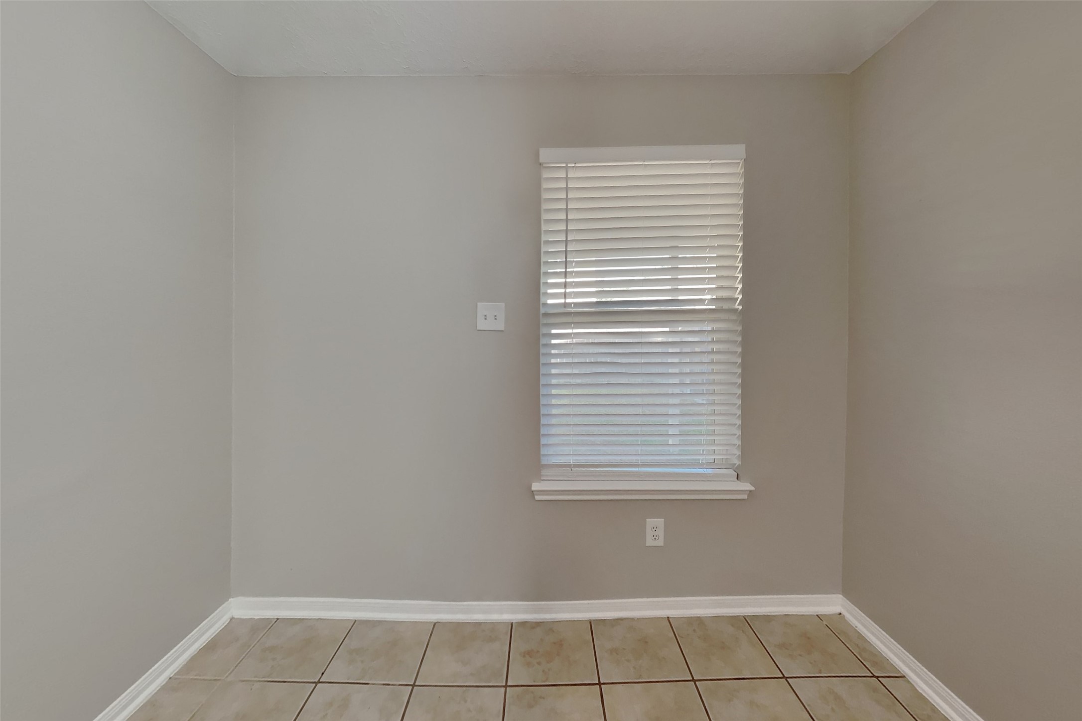20607 Spring Aspen Lane Property Photo 5