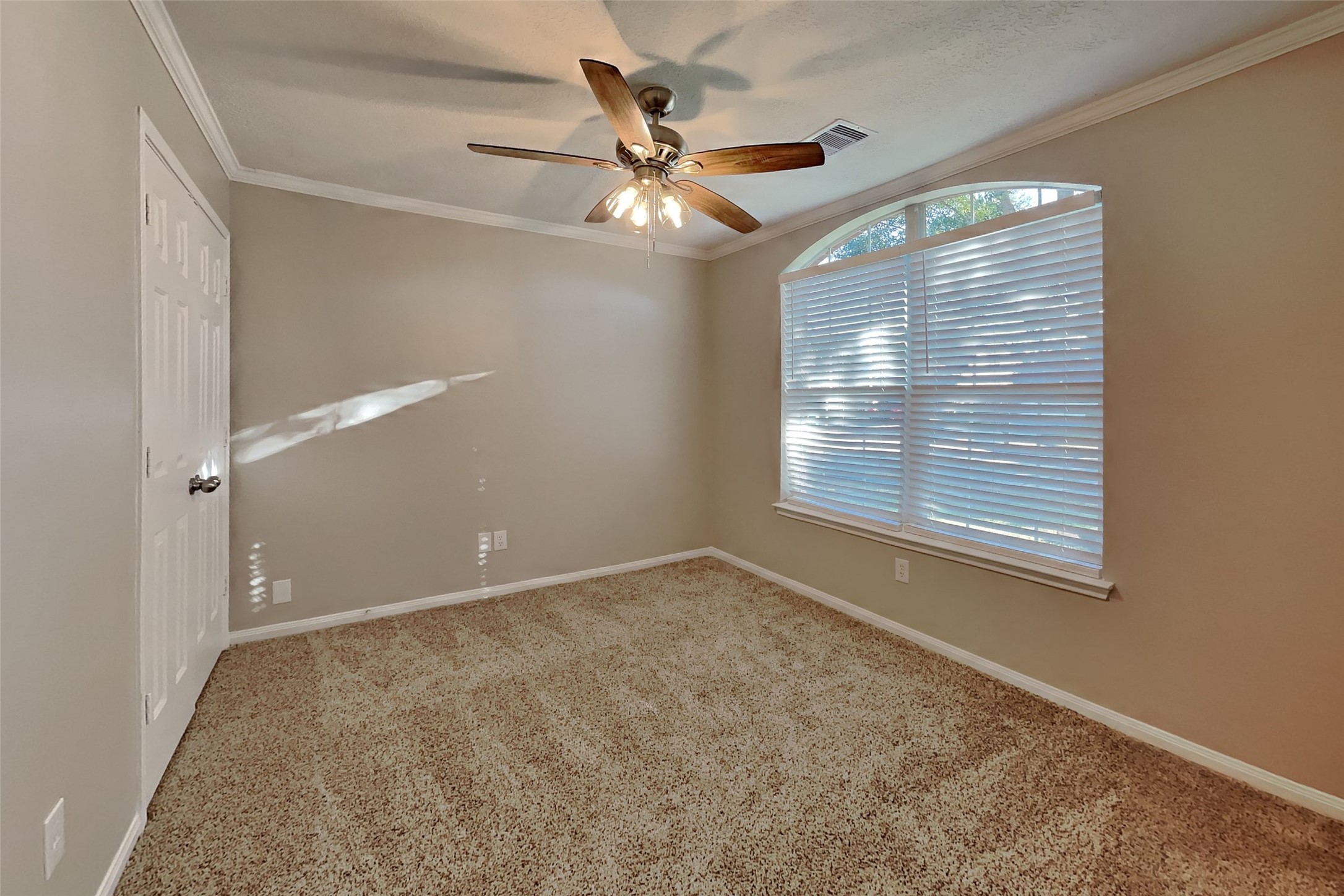 20607 Spring Aspen Lane Property Photo 11