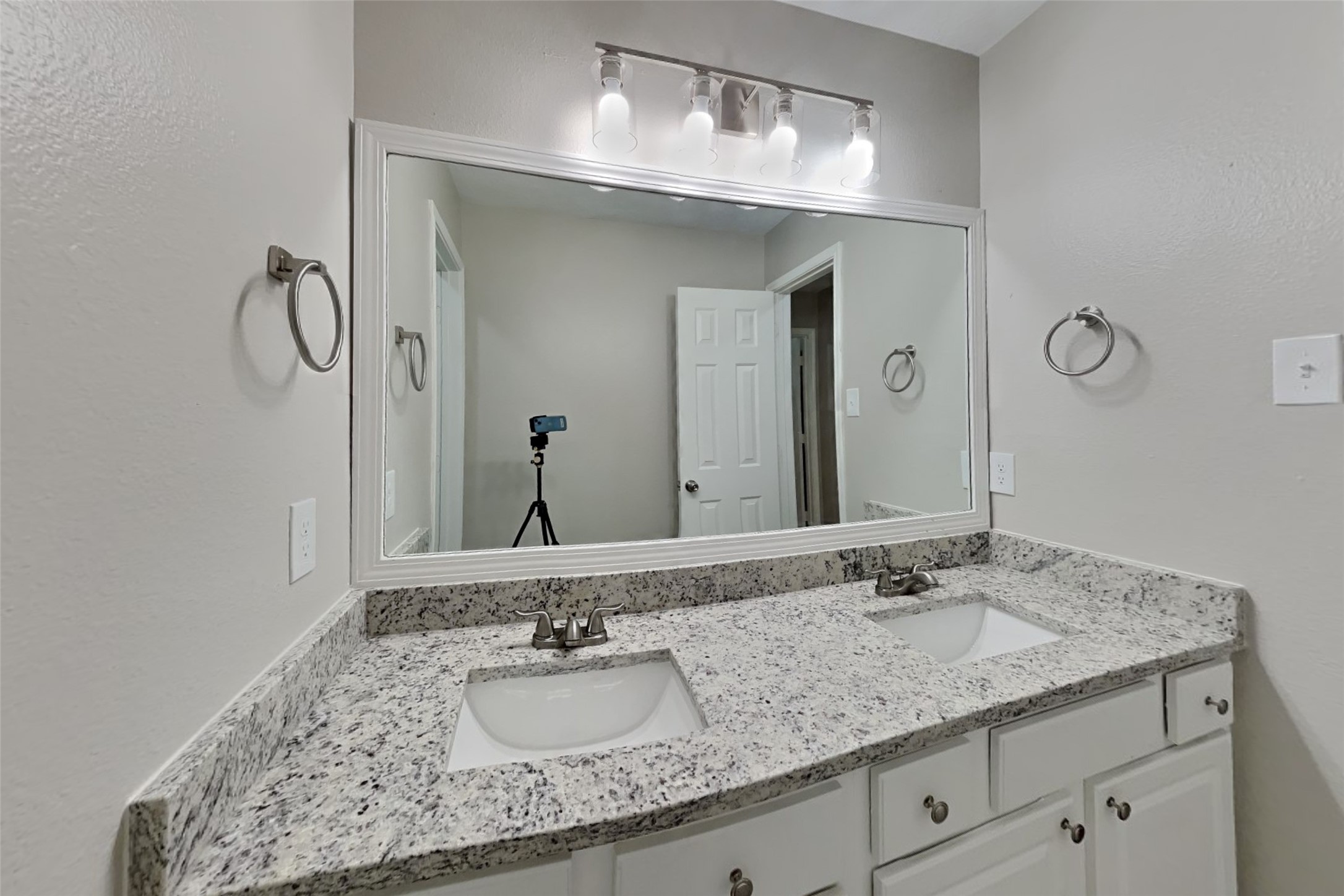 20607 Spring Aspen Lane Property Photo 16