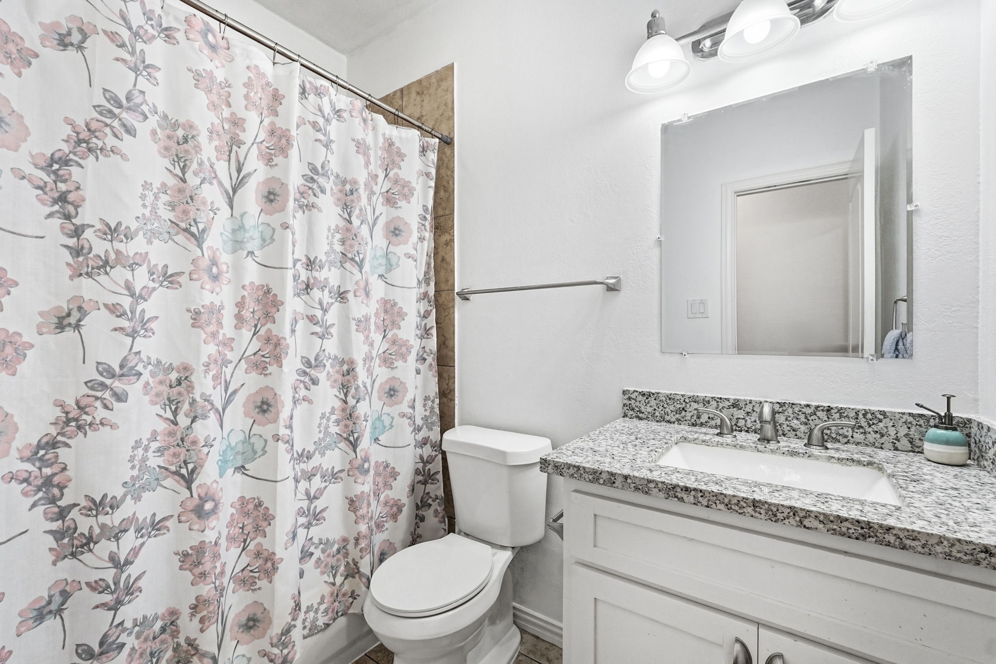 18603 Landrum Point Lane Property Photo 12