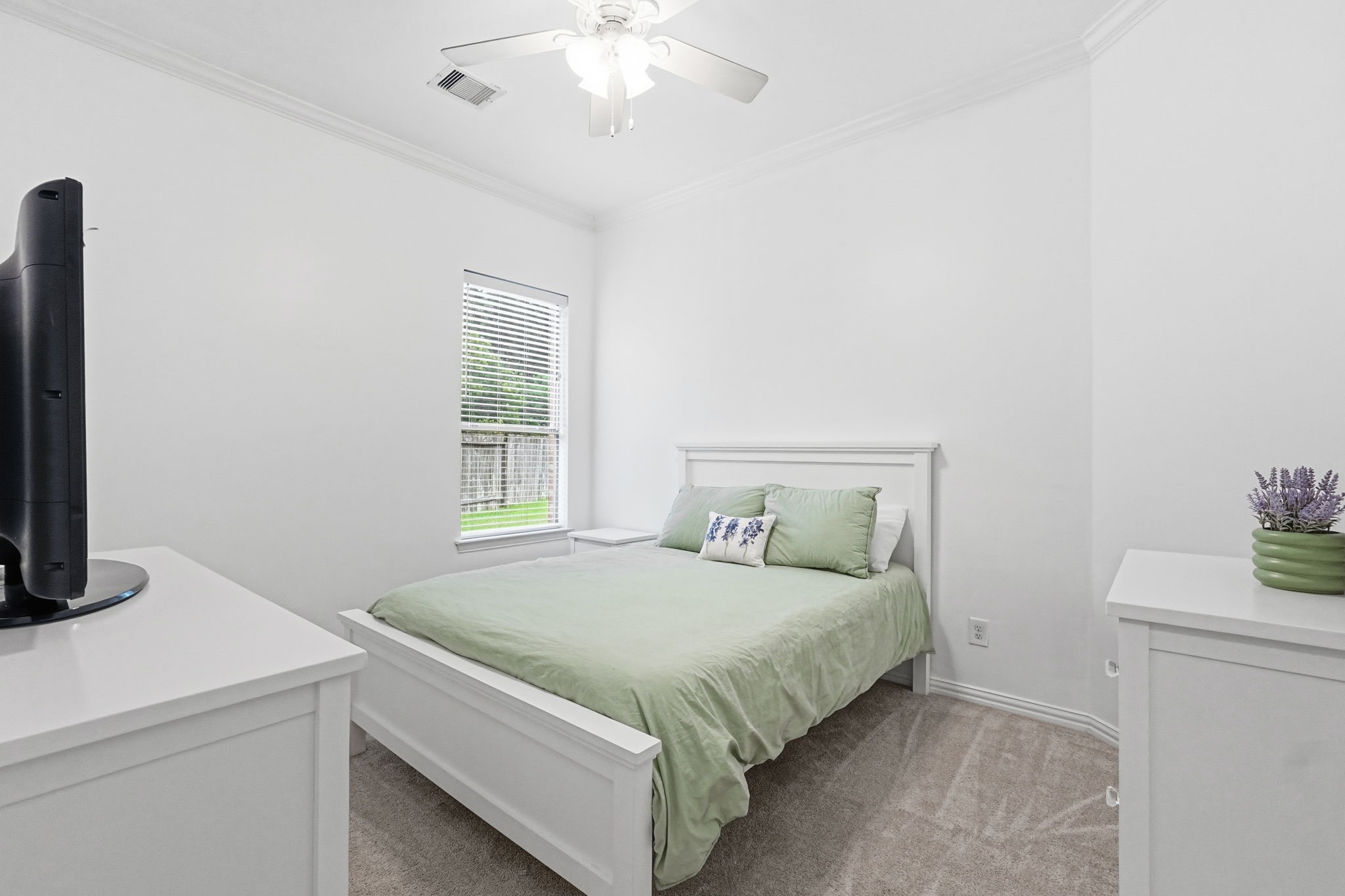 18603 Landrum Point Lane Property Photo 13