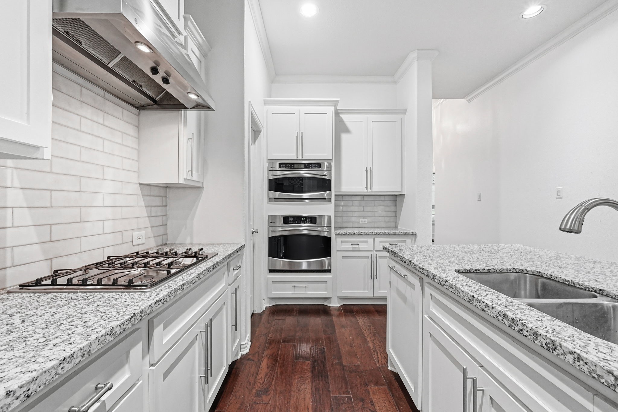 18603 Landrum Point Lane Property Photo 17