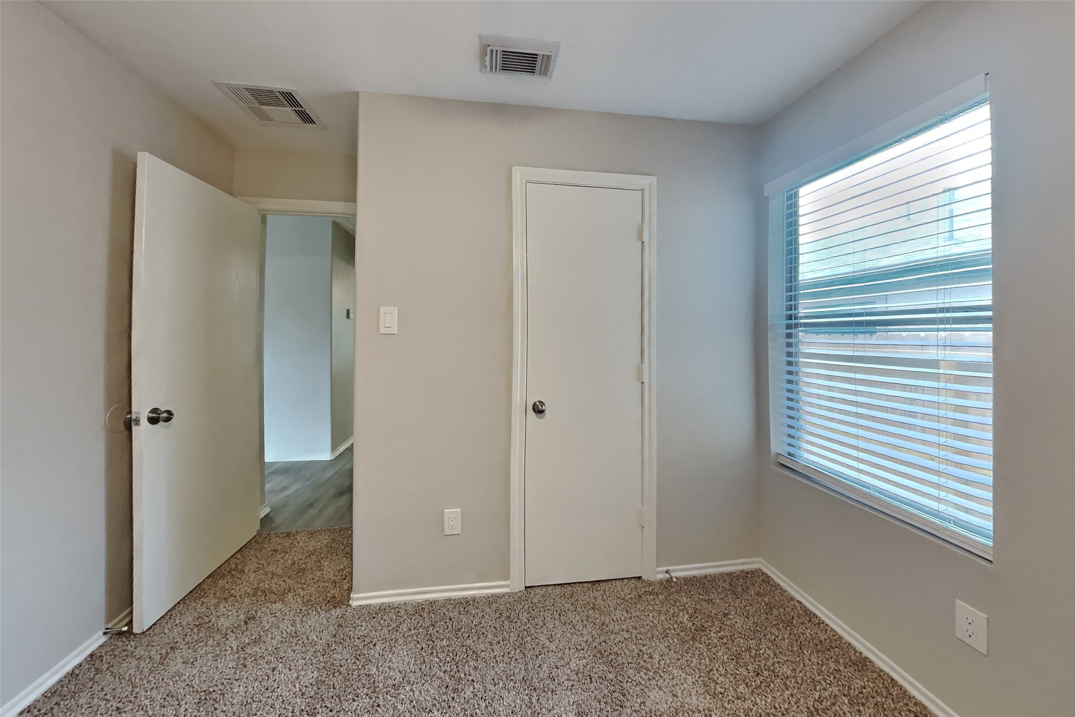 804 Lovebug Lane Property Photo 11