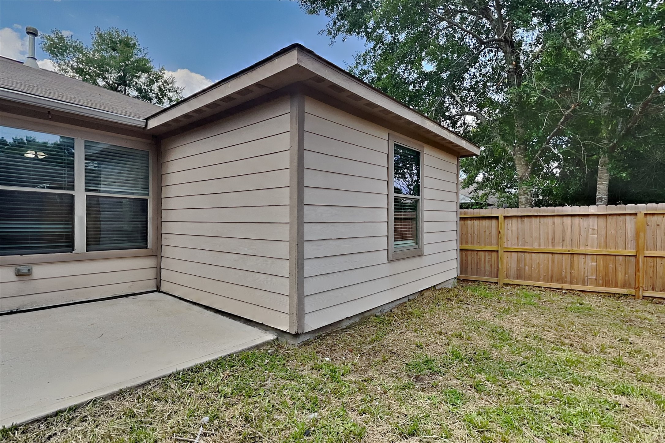 804 Lovebug Lane Property Photo 18