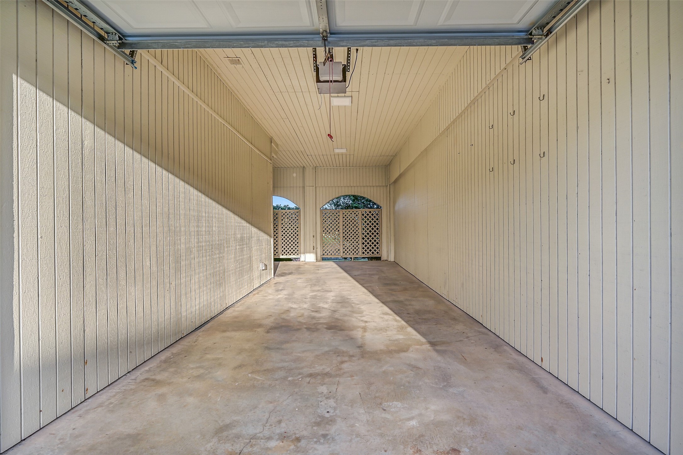 30 Dana Drive Property Photo 4