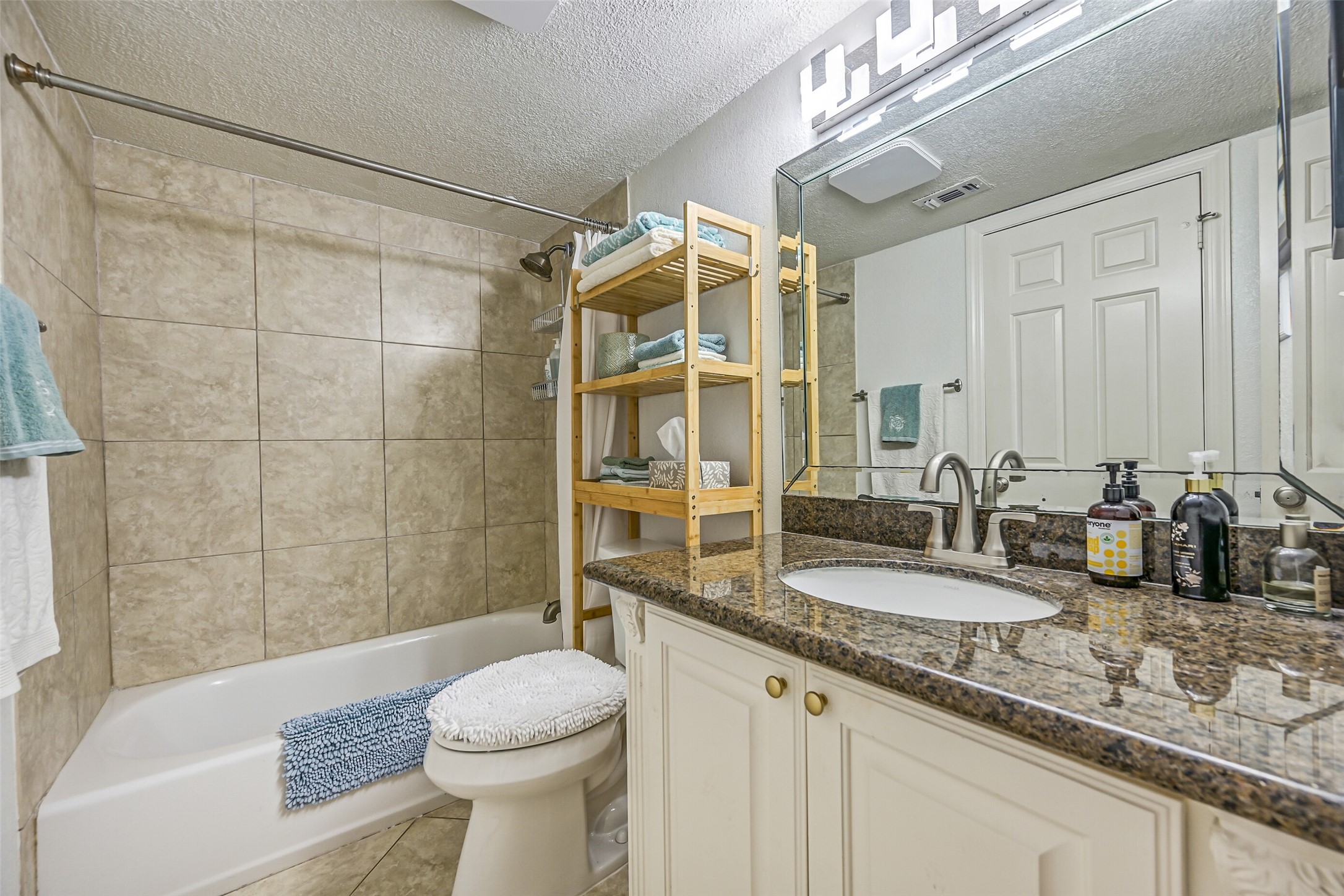 30 Dana Drive Property Photo 9
