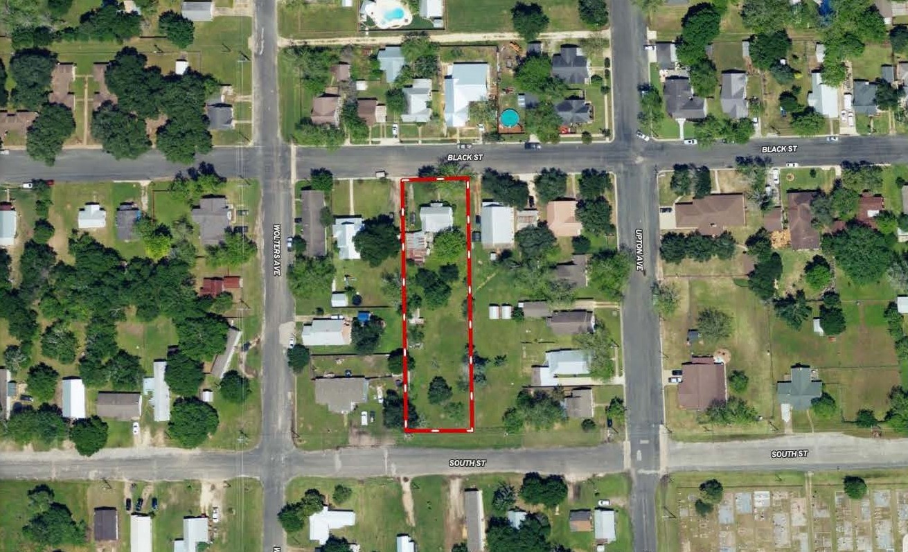612 Black Street Property Photo 1