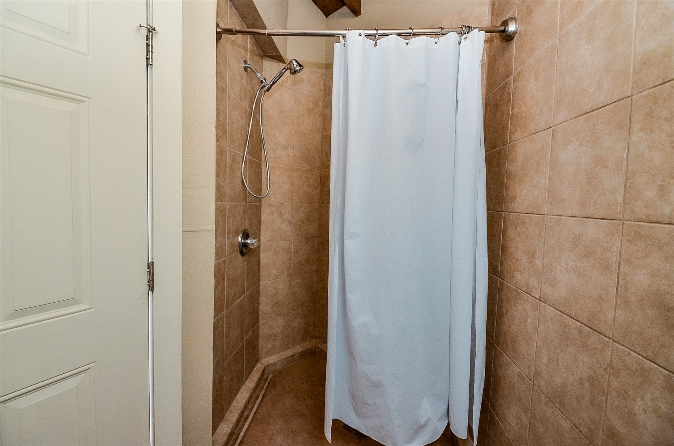 2239 Monarch Terrace Drive Property Photo 34