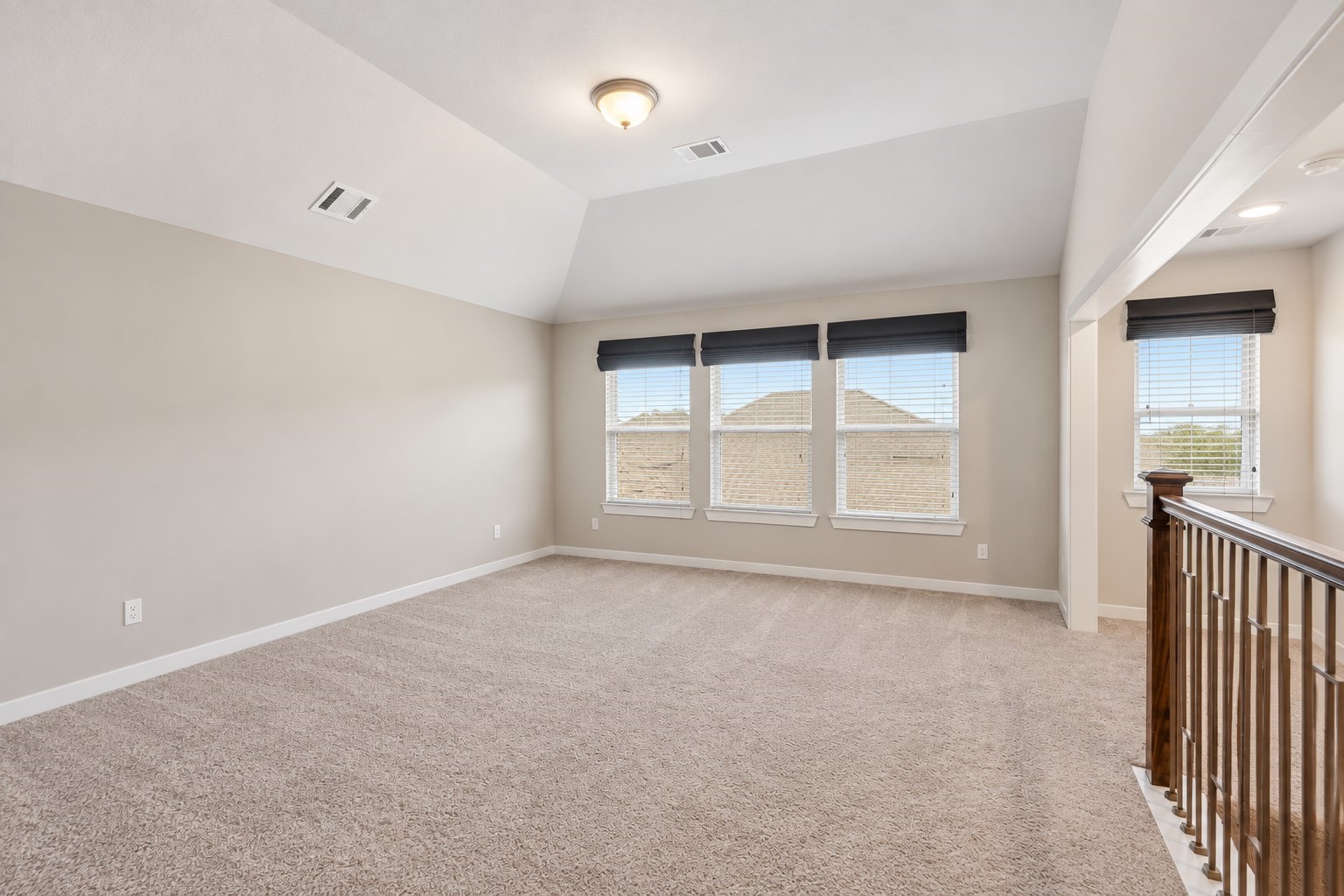 2614 Country Lane Property Photo 27