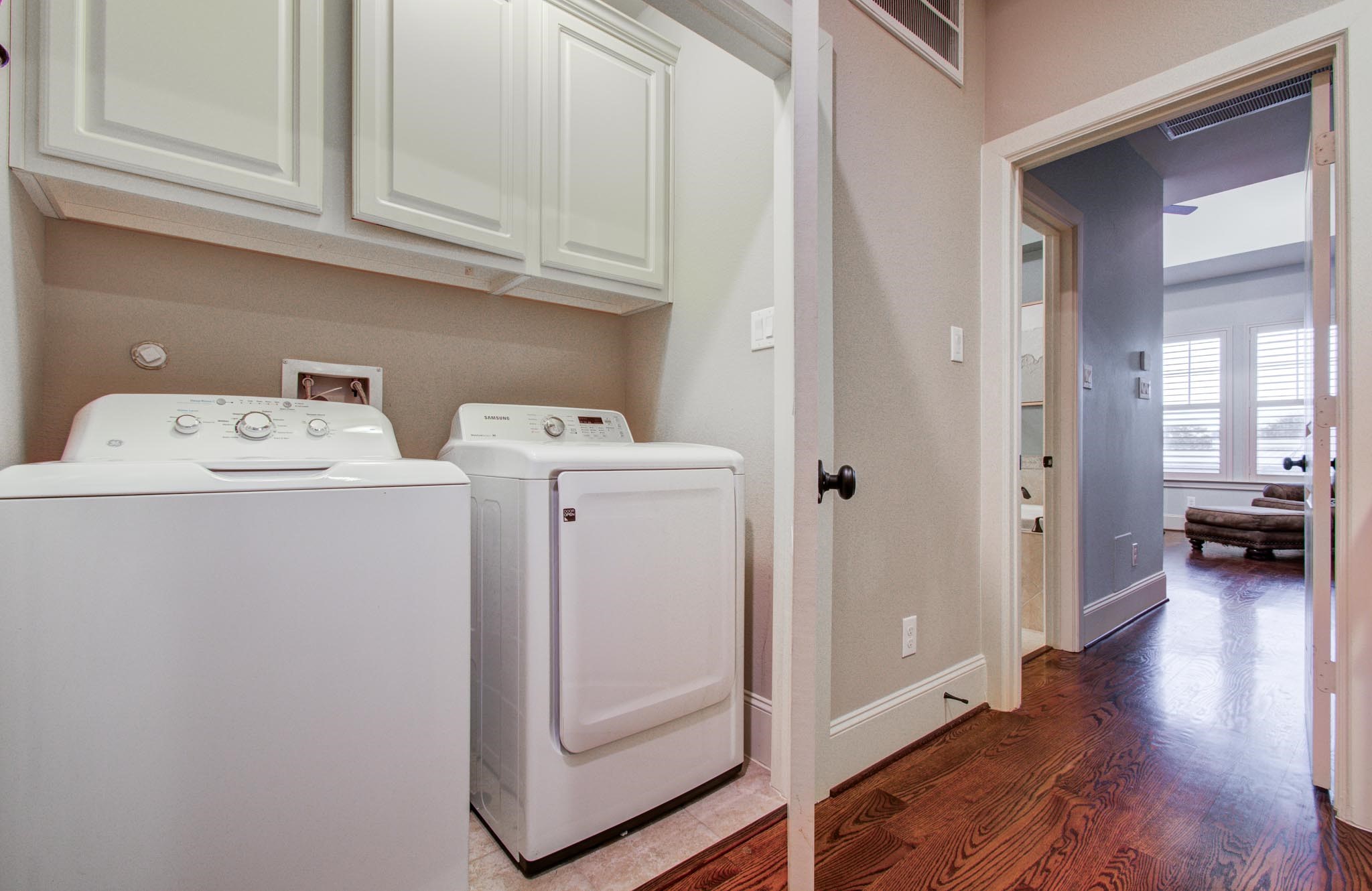 4550 Eli Street Property Photo 13