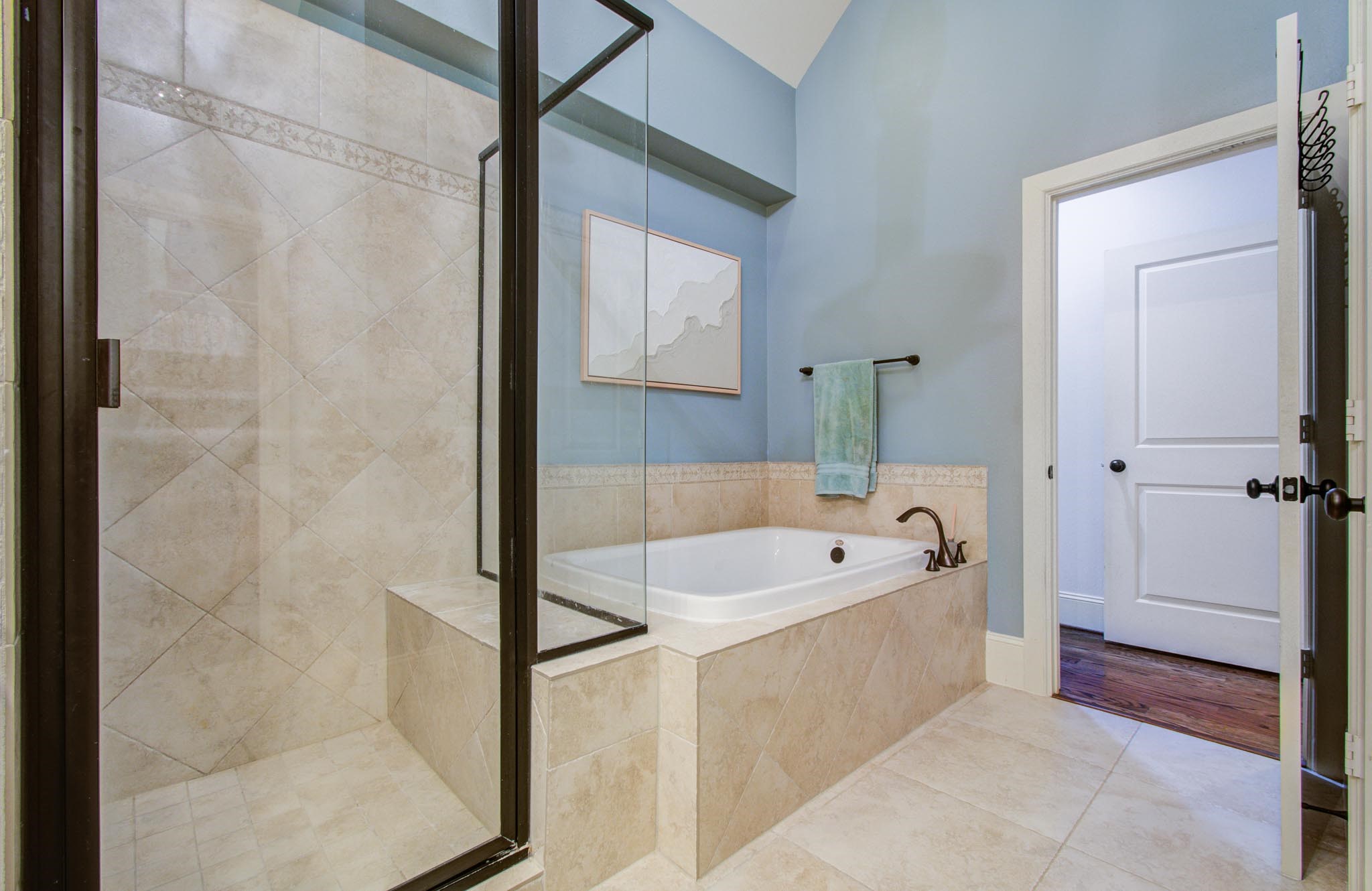 4550 Eli Street Property Photo 19