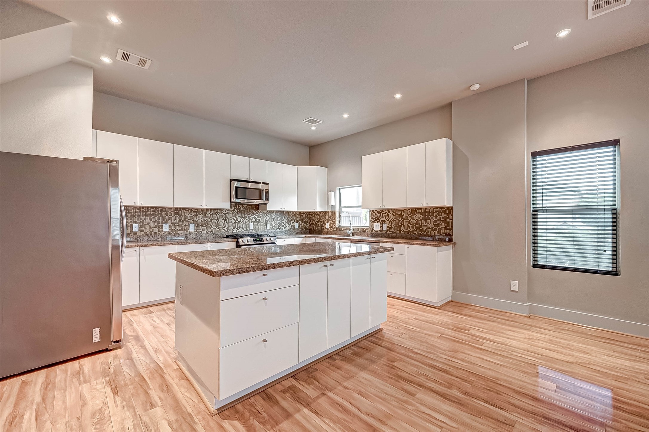 5111 Cornish Street Property Photo 4
