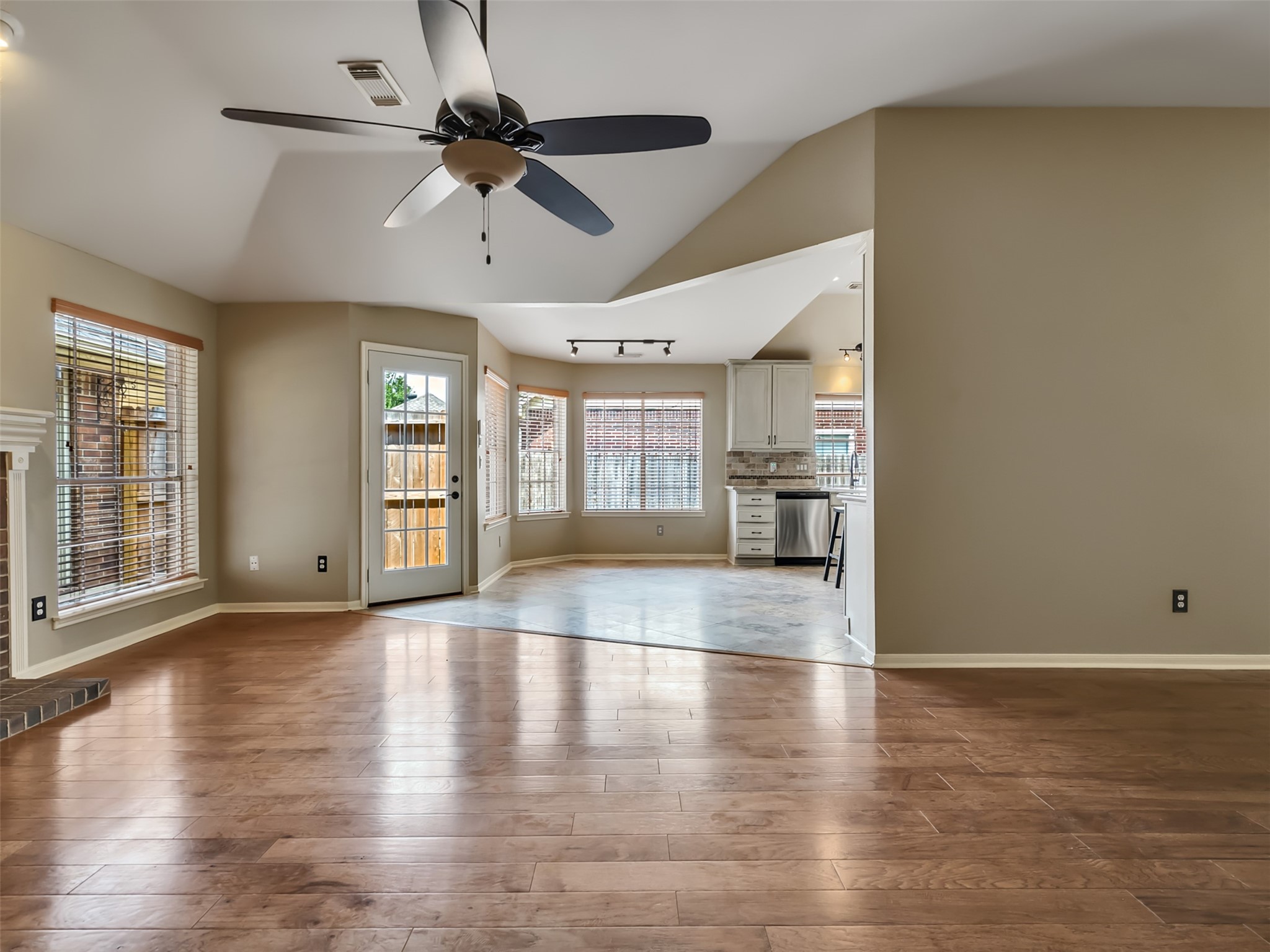 3407 Magnolia Trail Property Photo 20