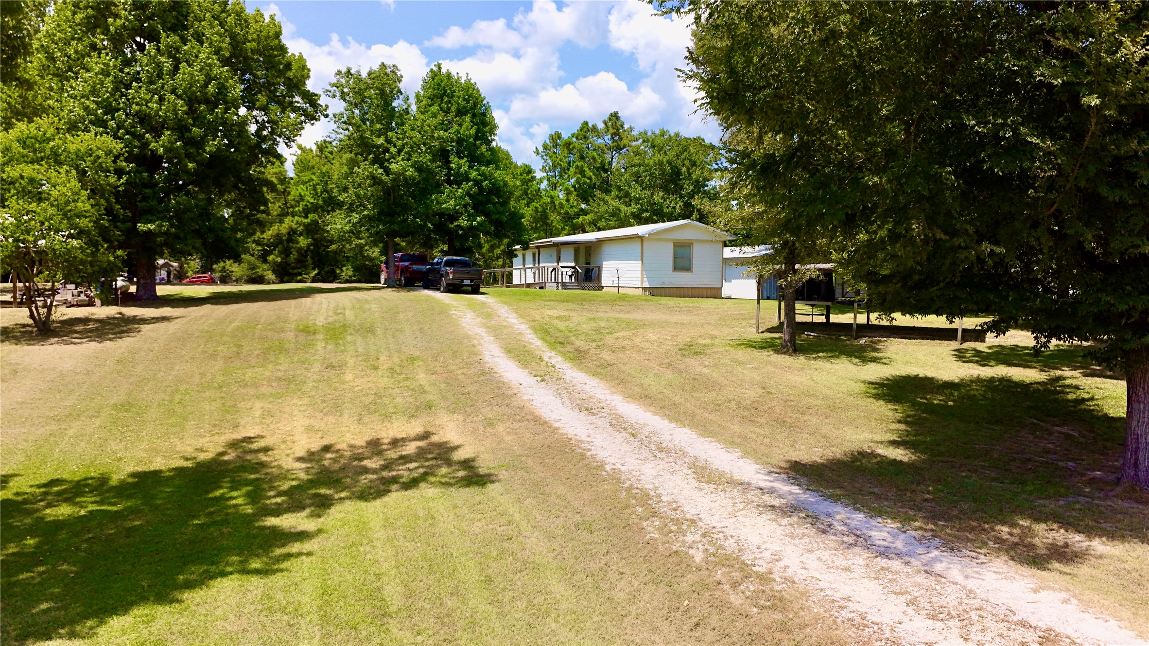356 White Oak Cove Property Photo 1