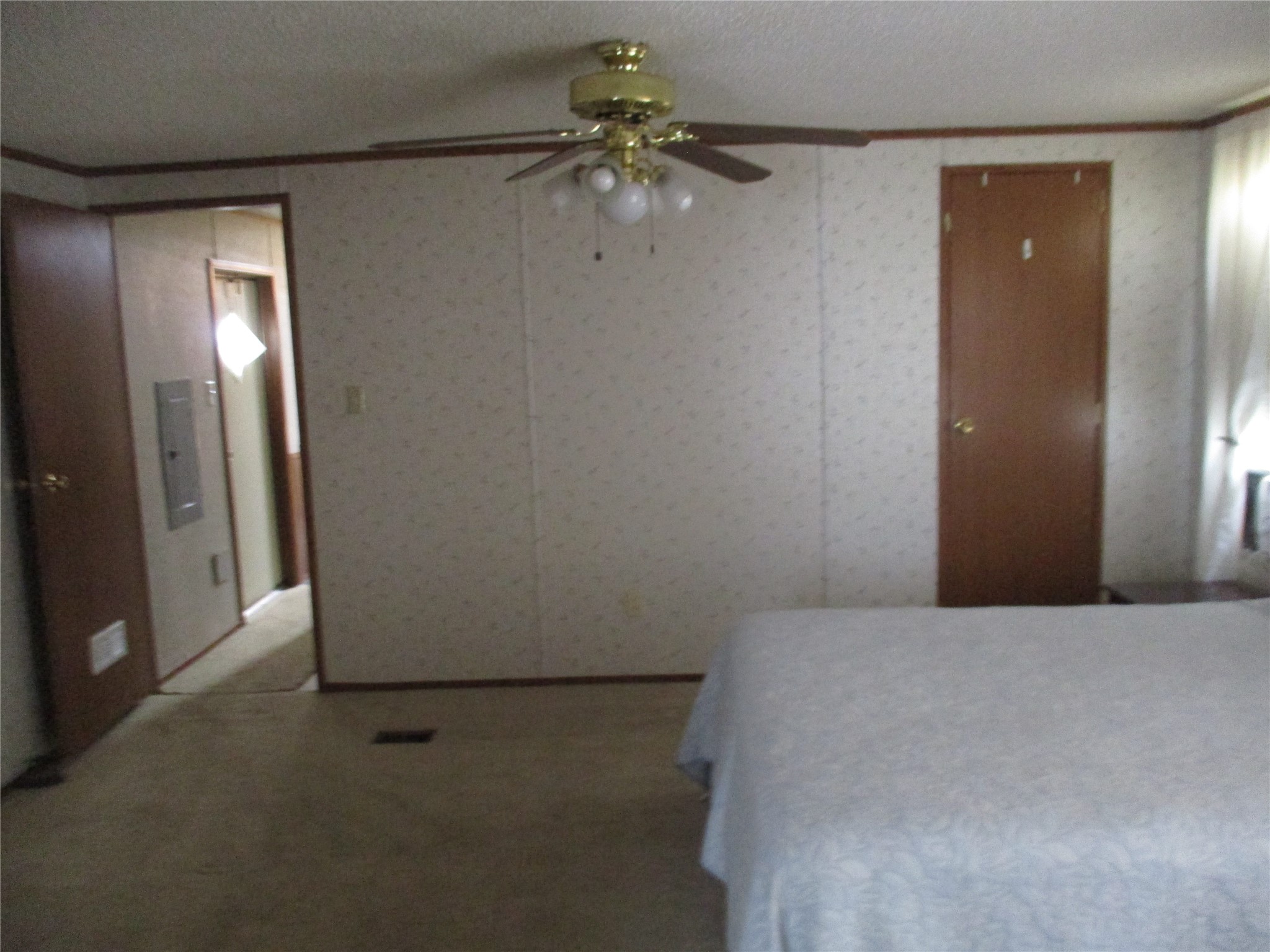 356 White Oak Cove Property Photo 16