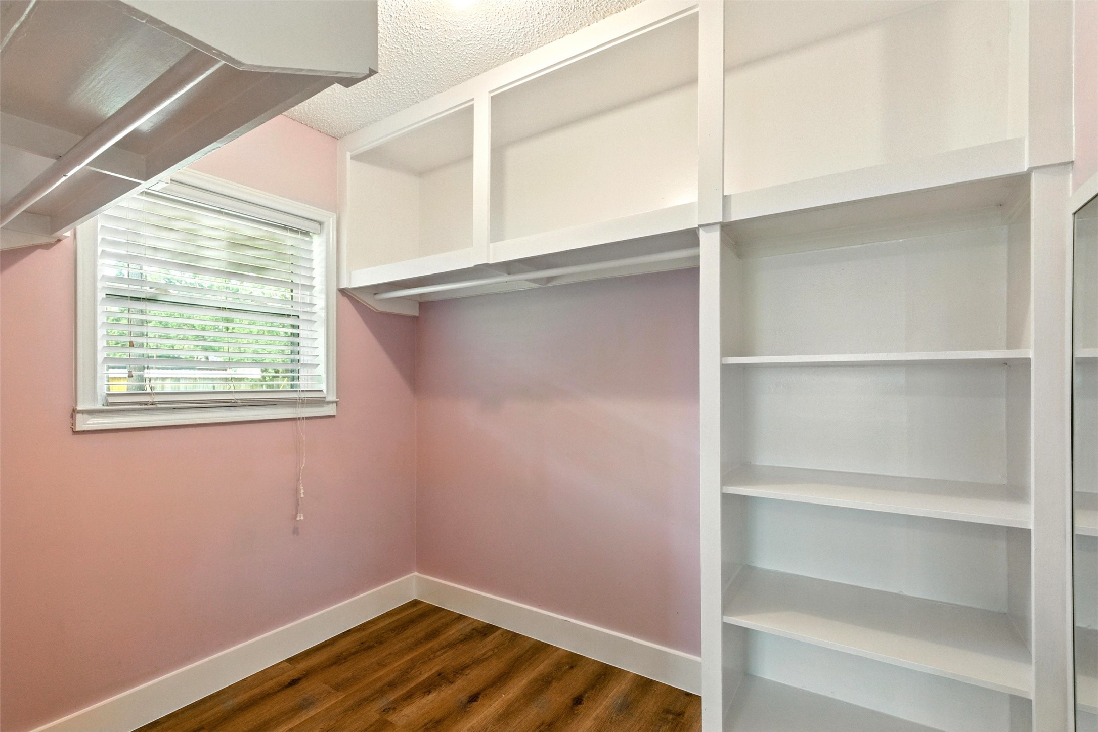 19806 Sagging Oaks Drive Property Photo 29