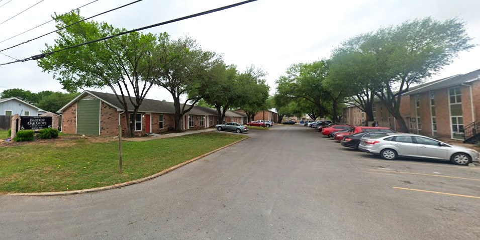 1910 Wilson St Property Photo 2