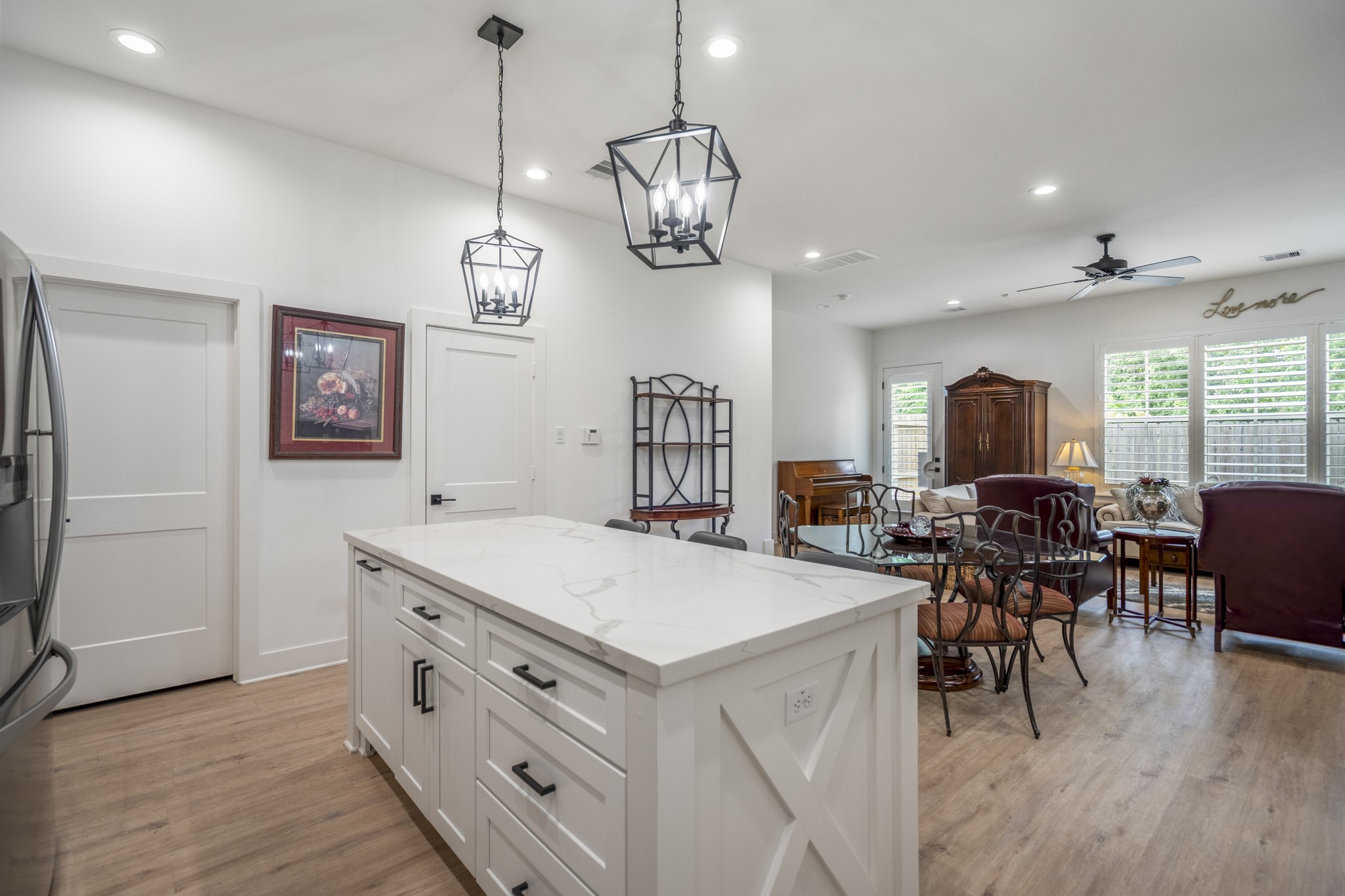 6405 Highland Pine Lane Property Photo 12