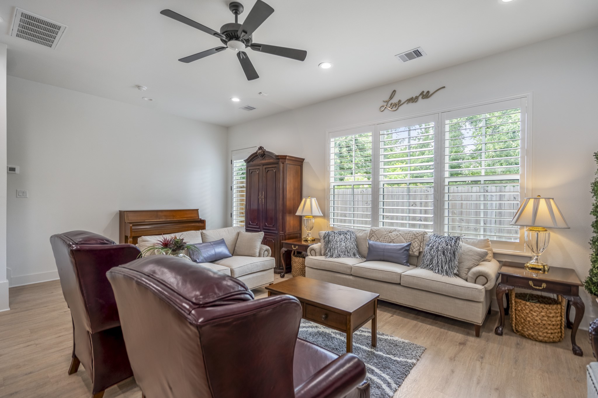6405 Highland Pine Lane Property Photo 13