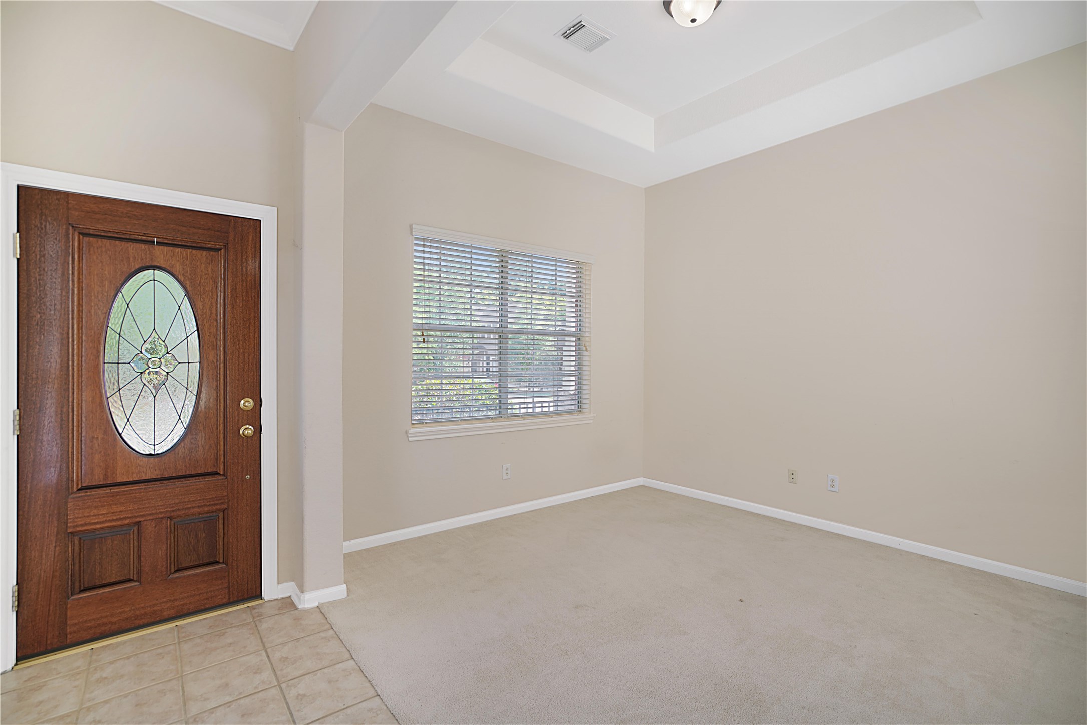 111 Zephyr Bend Place Property Photo 7