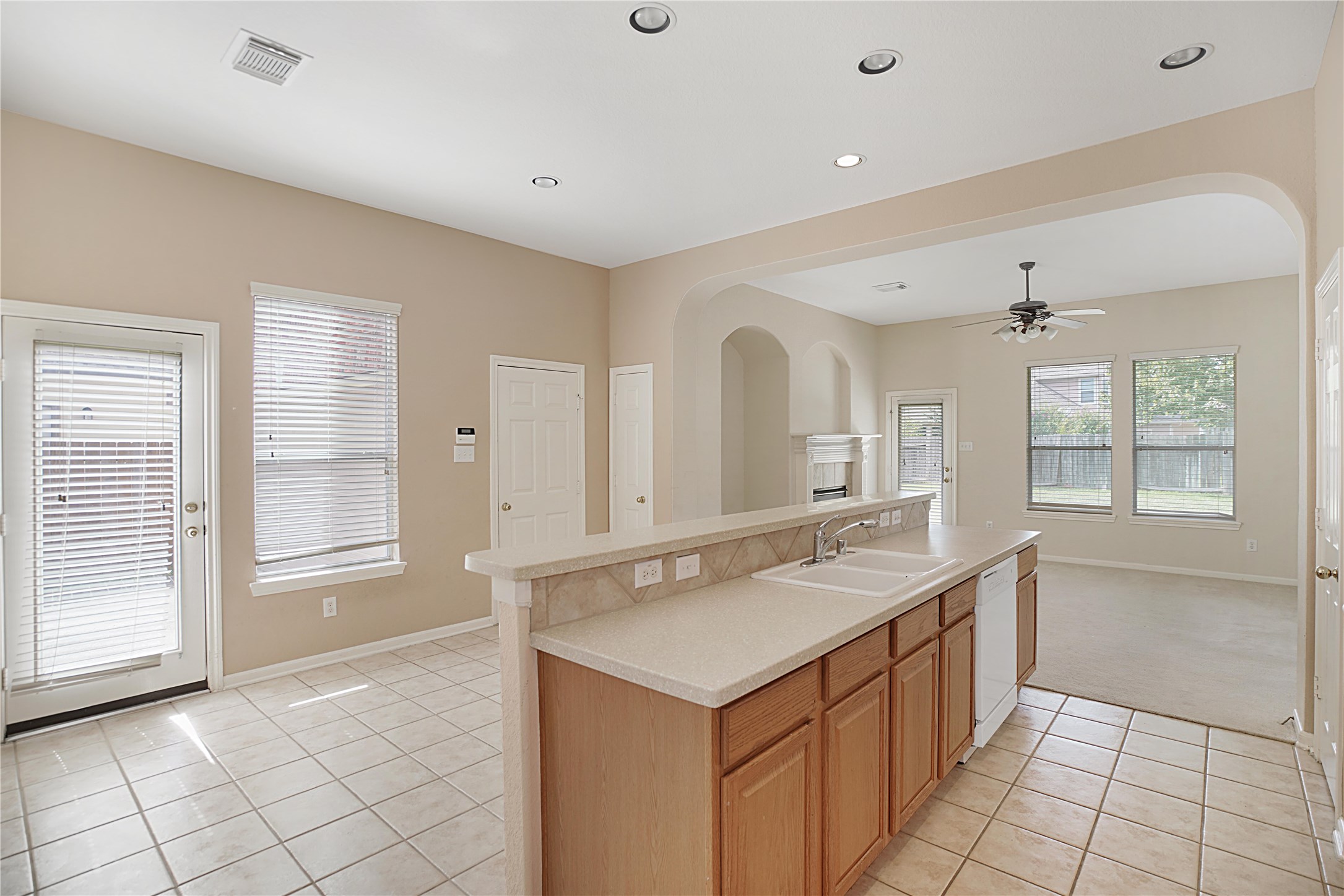 111 Zephyr Bend Place Property Photo 11