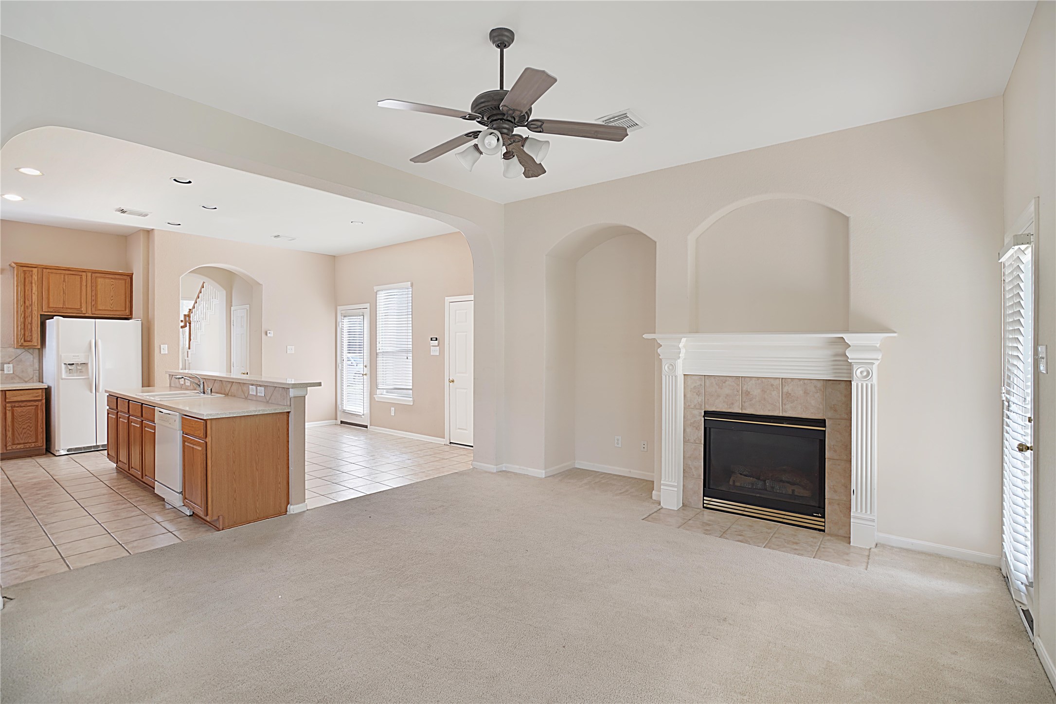 111 Zephyr Bend Place Property Photo 15