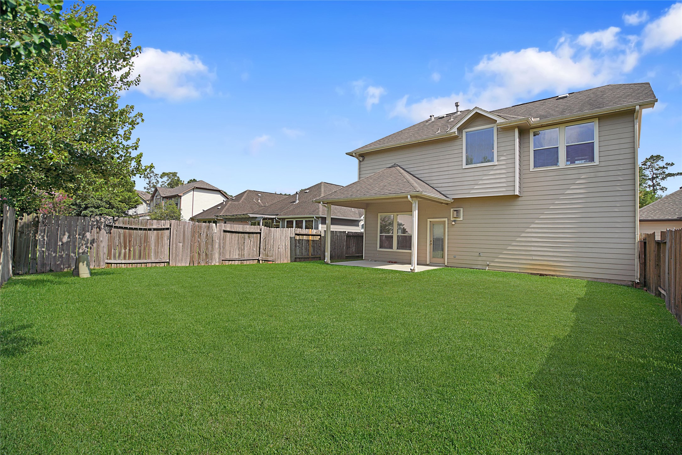 111 Zephyr Bend Place Property Photo 27