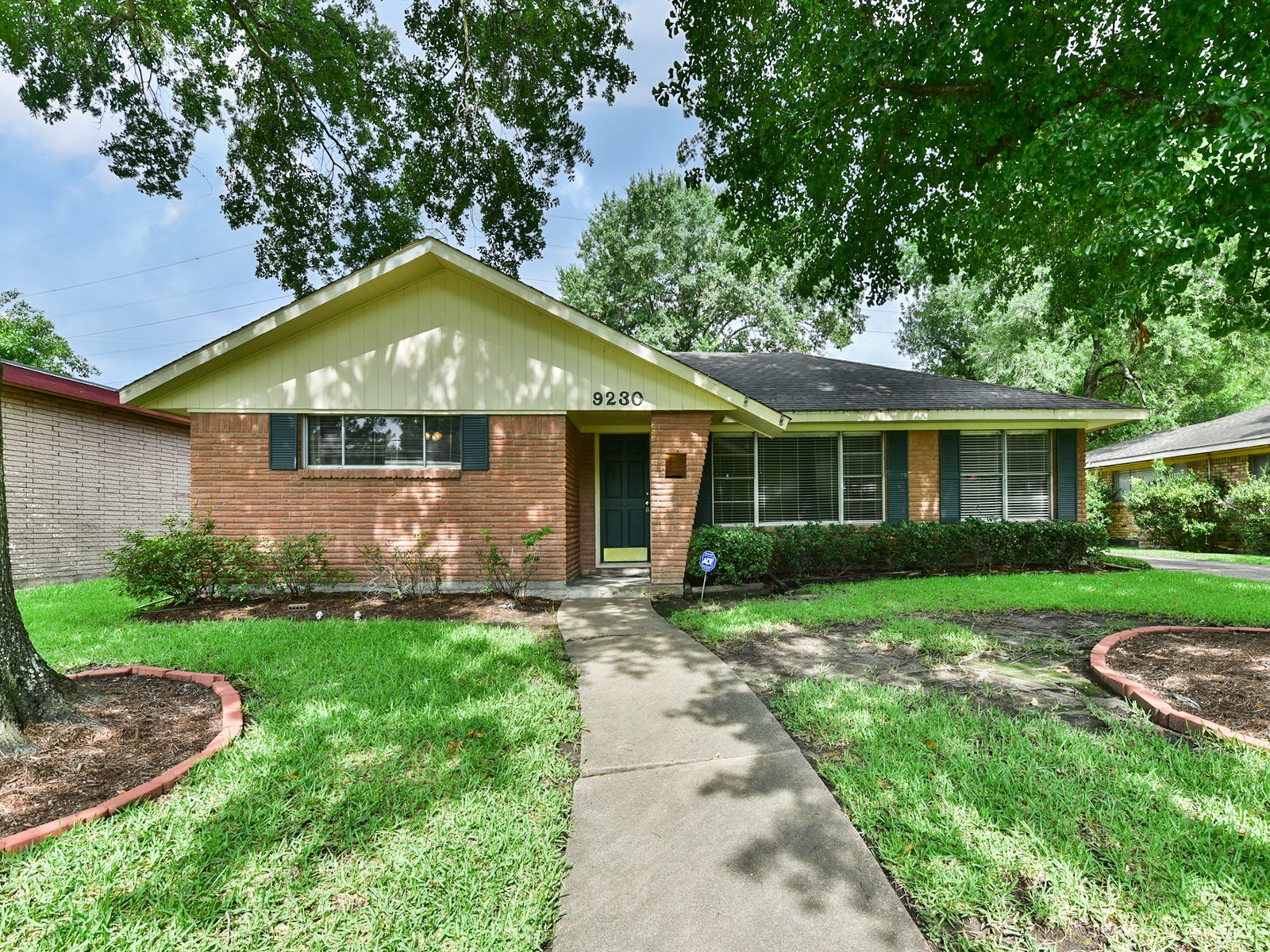 9230 Bassoon Drive Property Photo 1