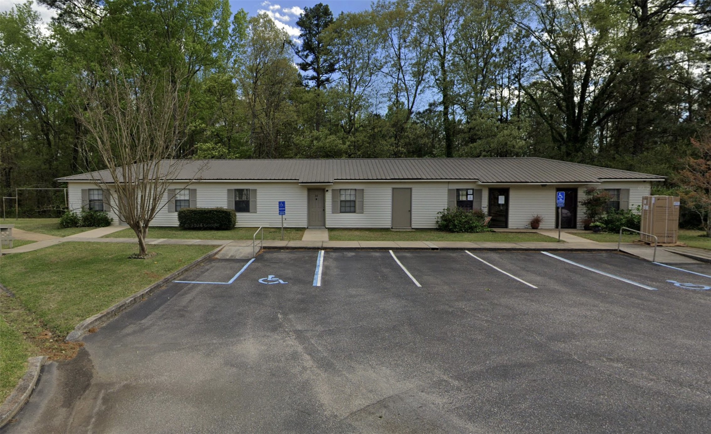 10784 Us Hwy 231 Property Photo 2