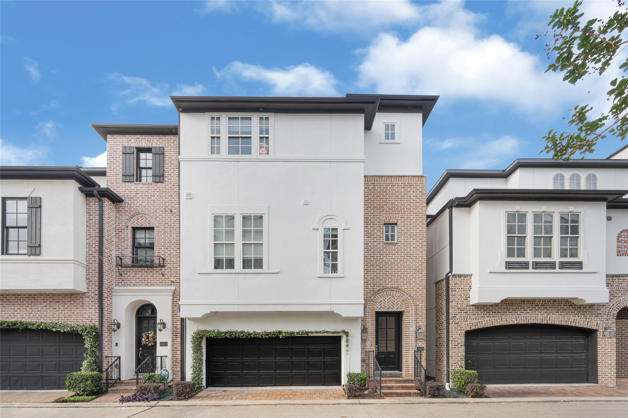 5605 Cohn Meadow Lane Property Photo