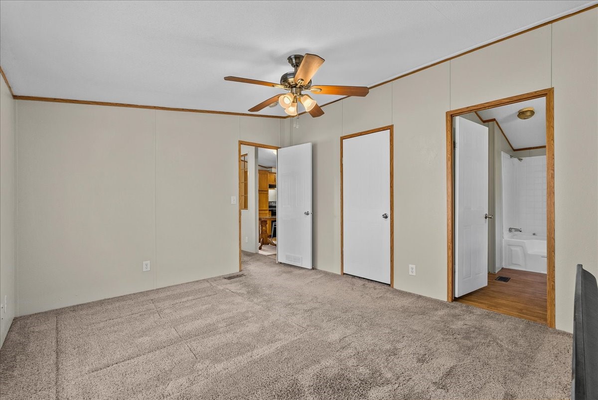 12717 33rd Street Property Photo 15