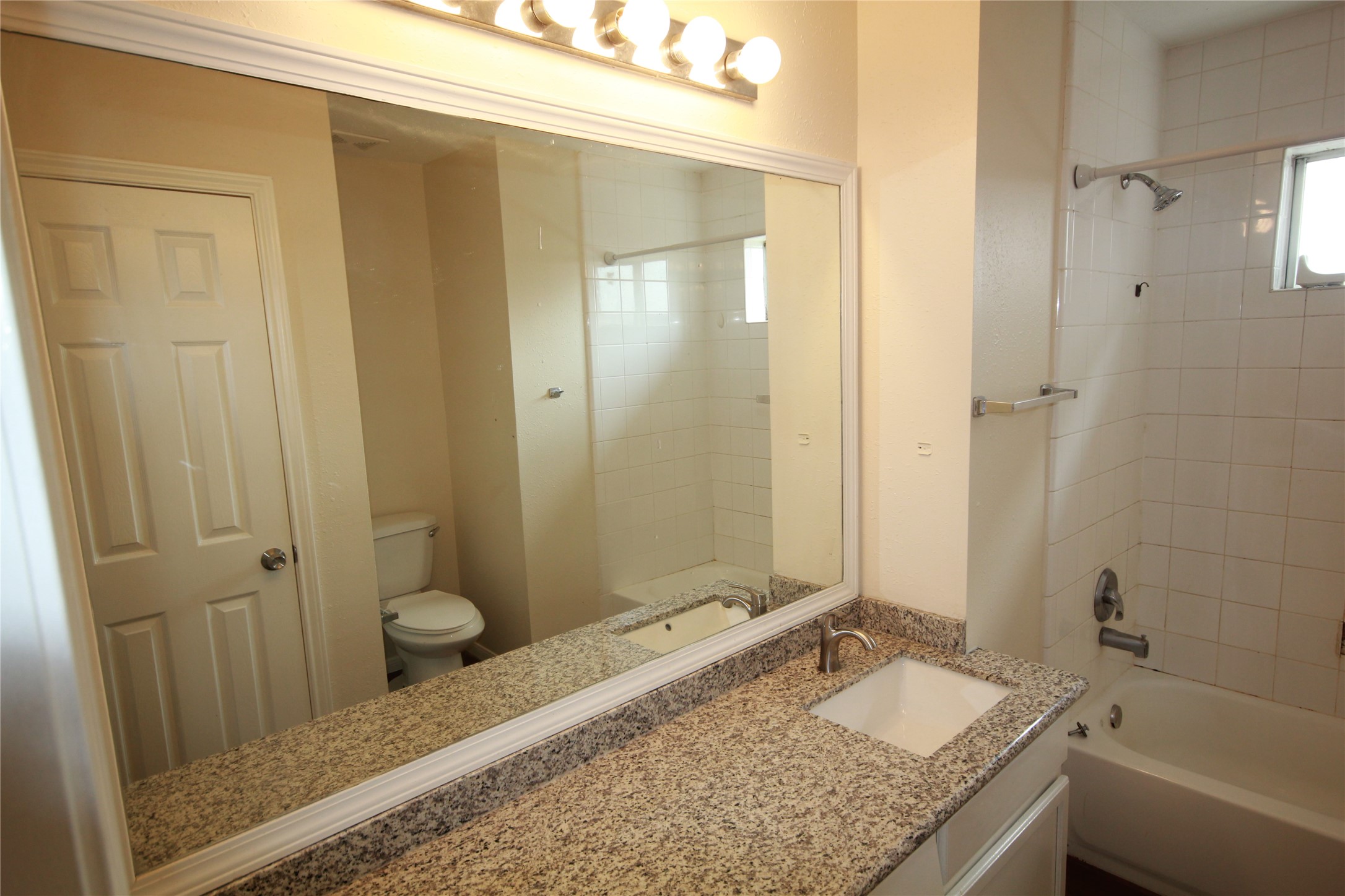 19634 Cypress Bough Drive Property Photo 12
