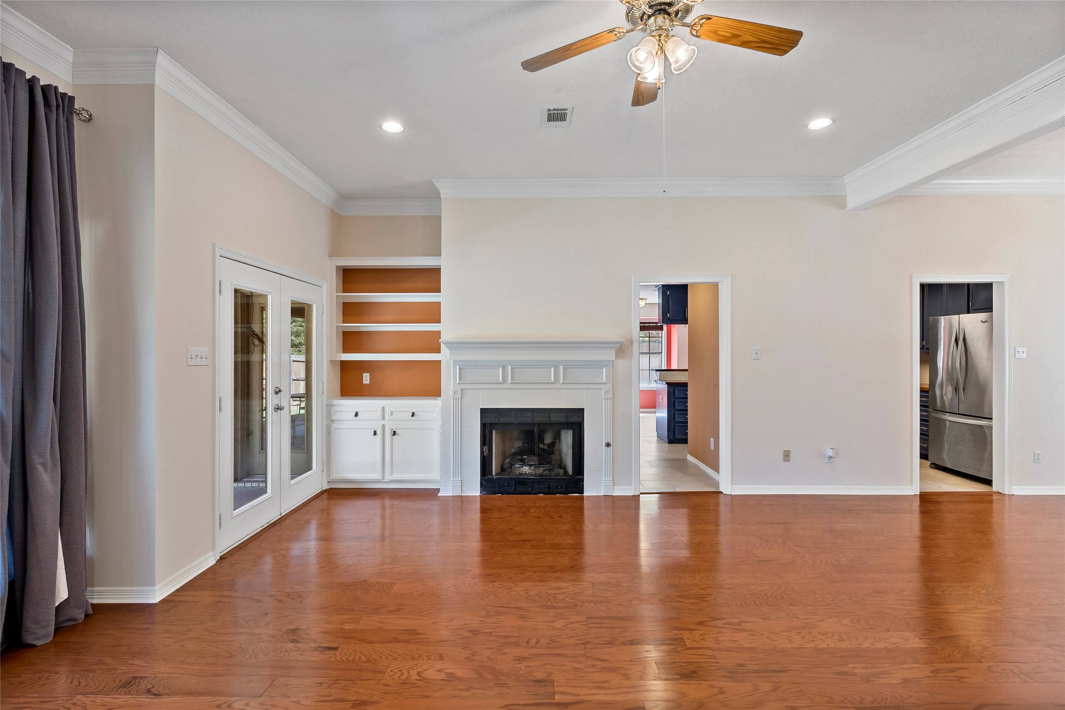 2920 Mirrormere Circle Property Photo 11
