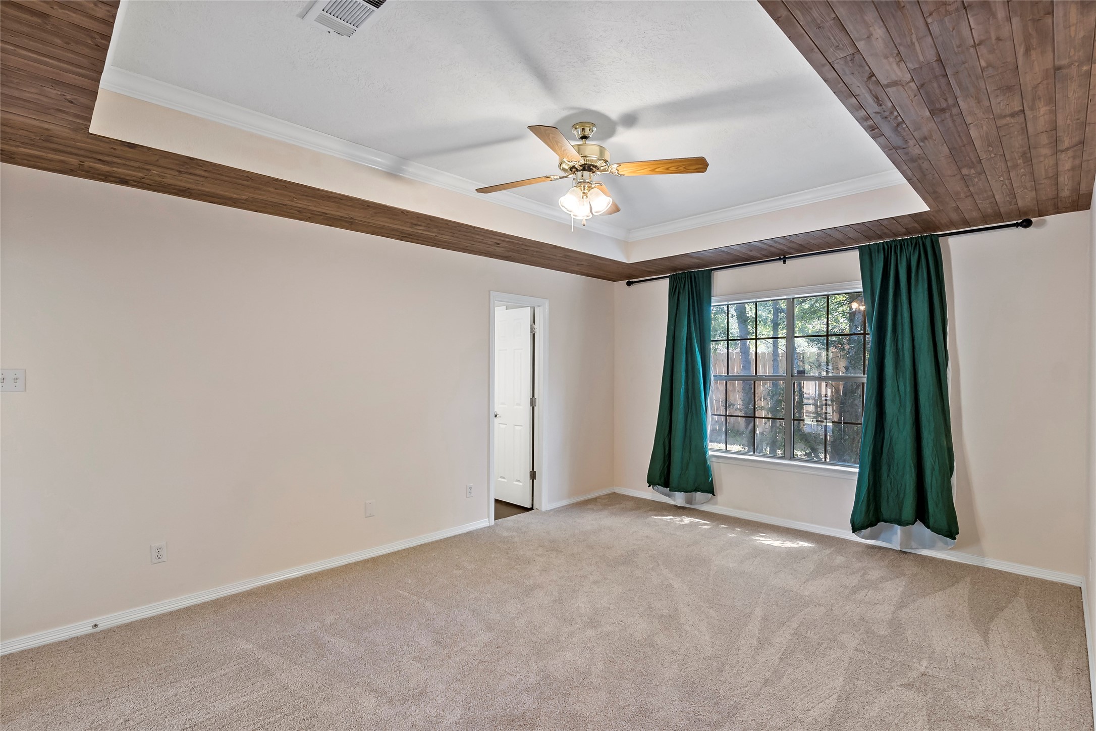 2920 Mirrormere Circle Property Photo 26