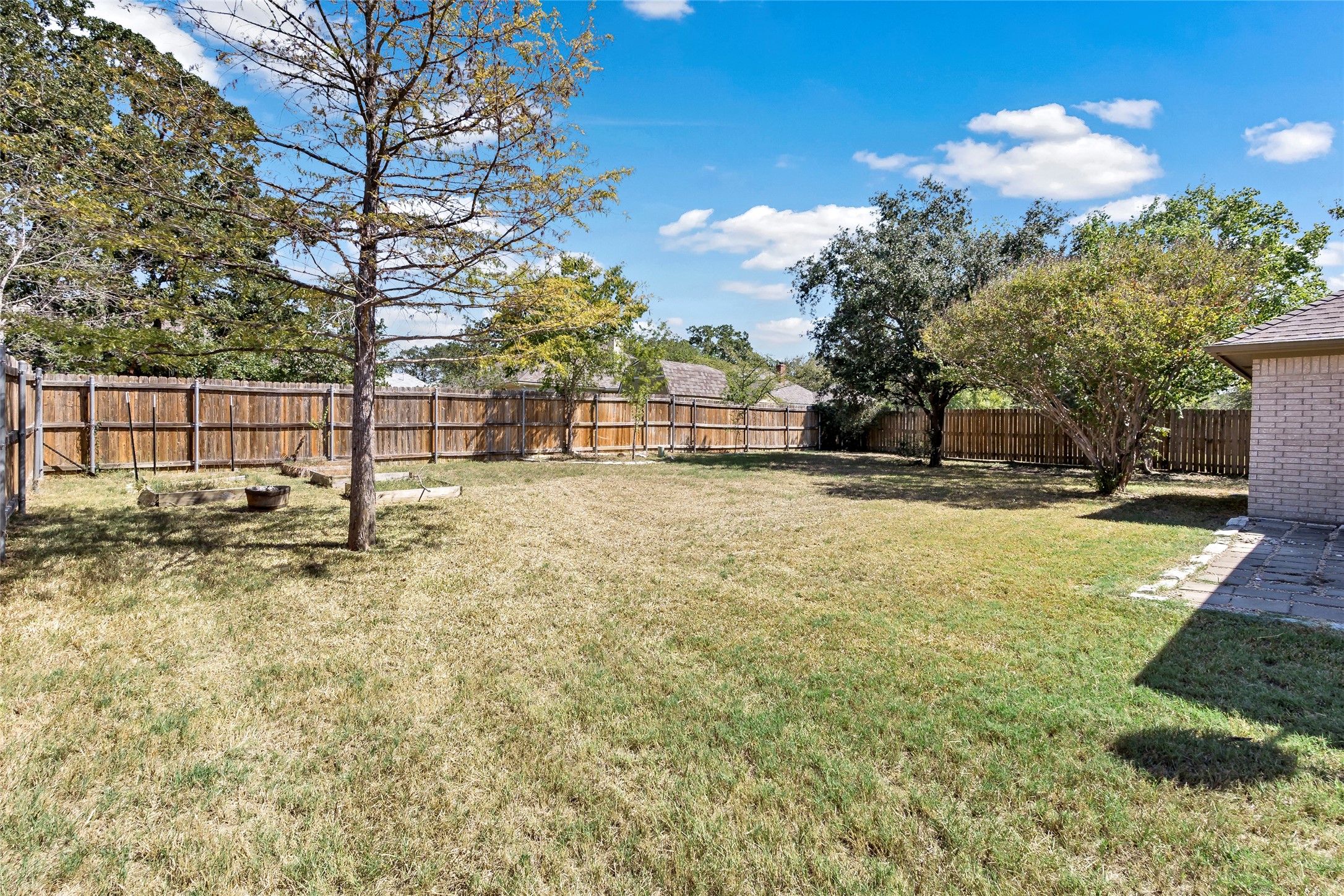 2920 Mirrormere Circle Property Photo 30