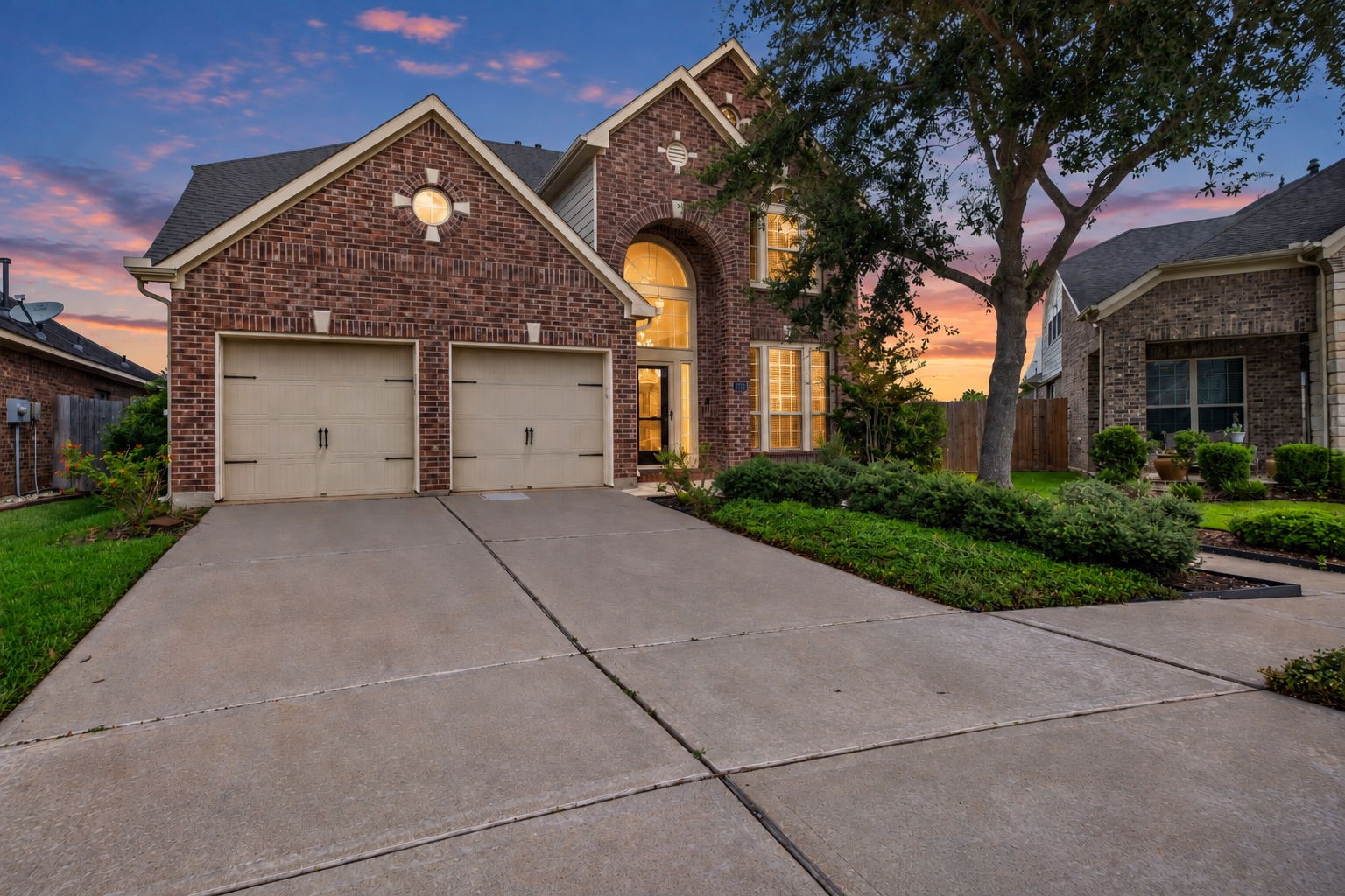 6923 Long Bay Lane Property Photo 1