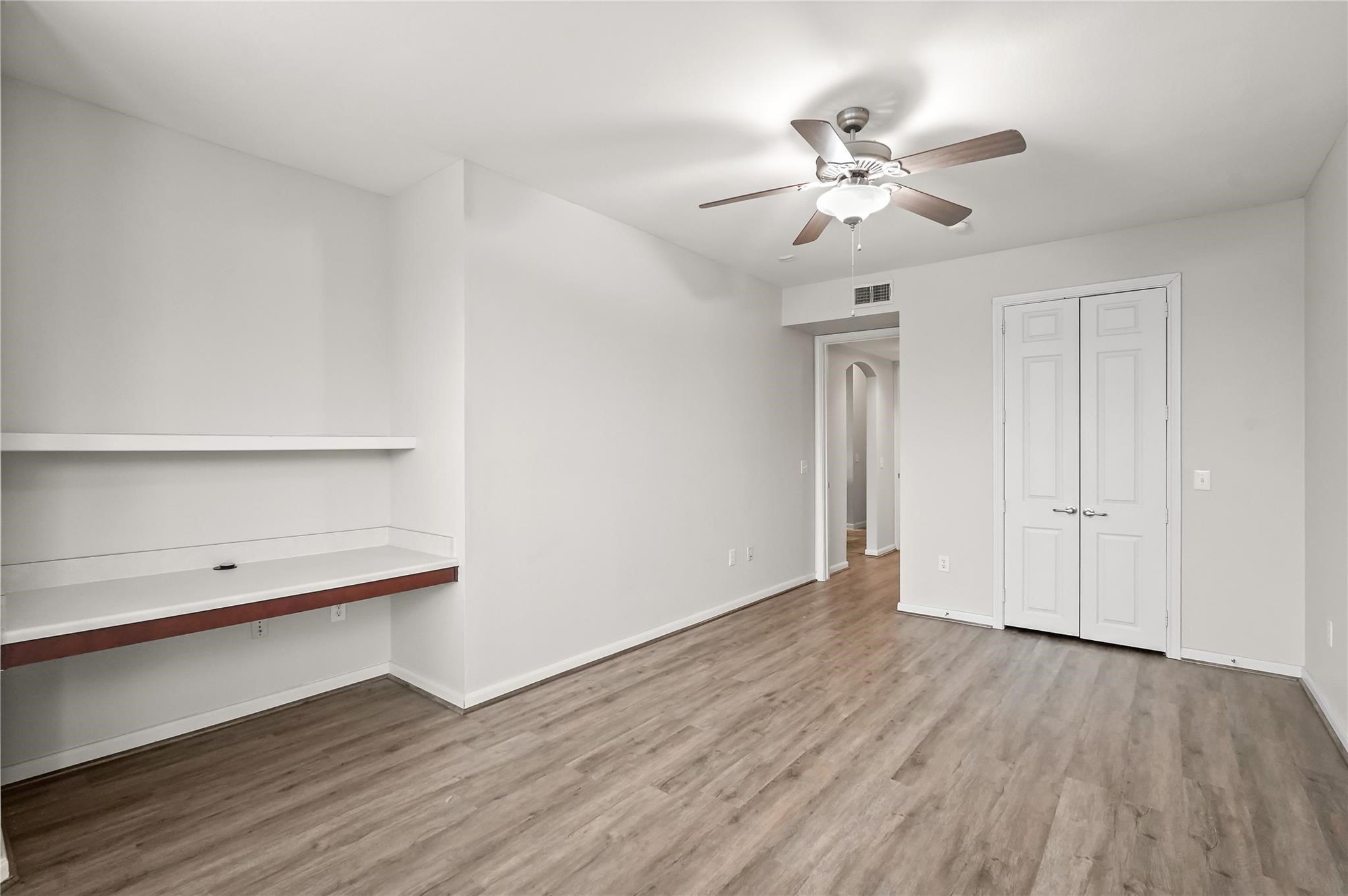 7575 Kirby Drive 3205 Property Photo 12