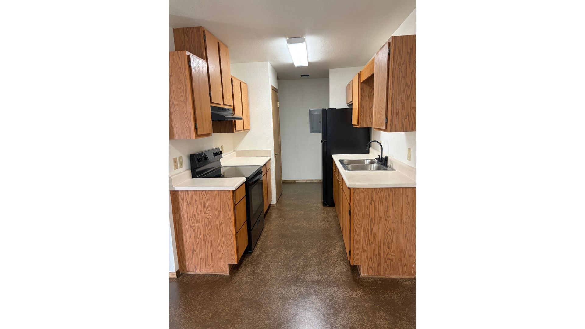 1000 League St Property Photo 16
