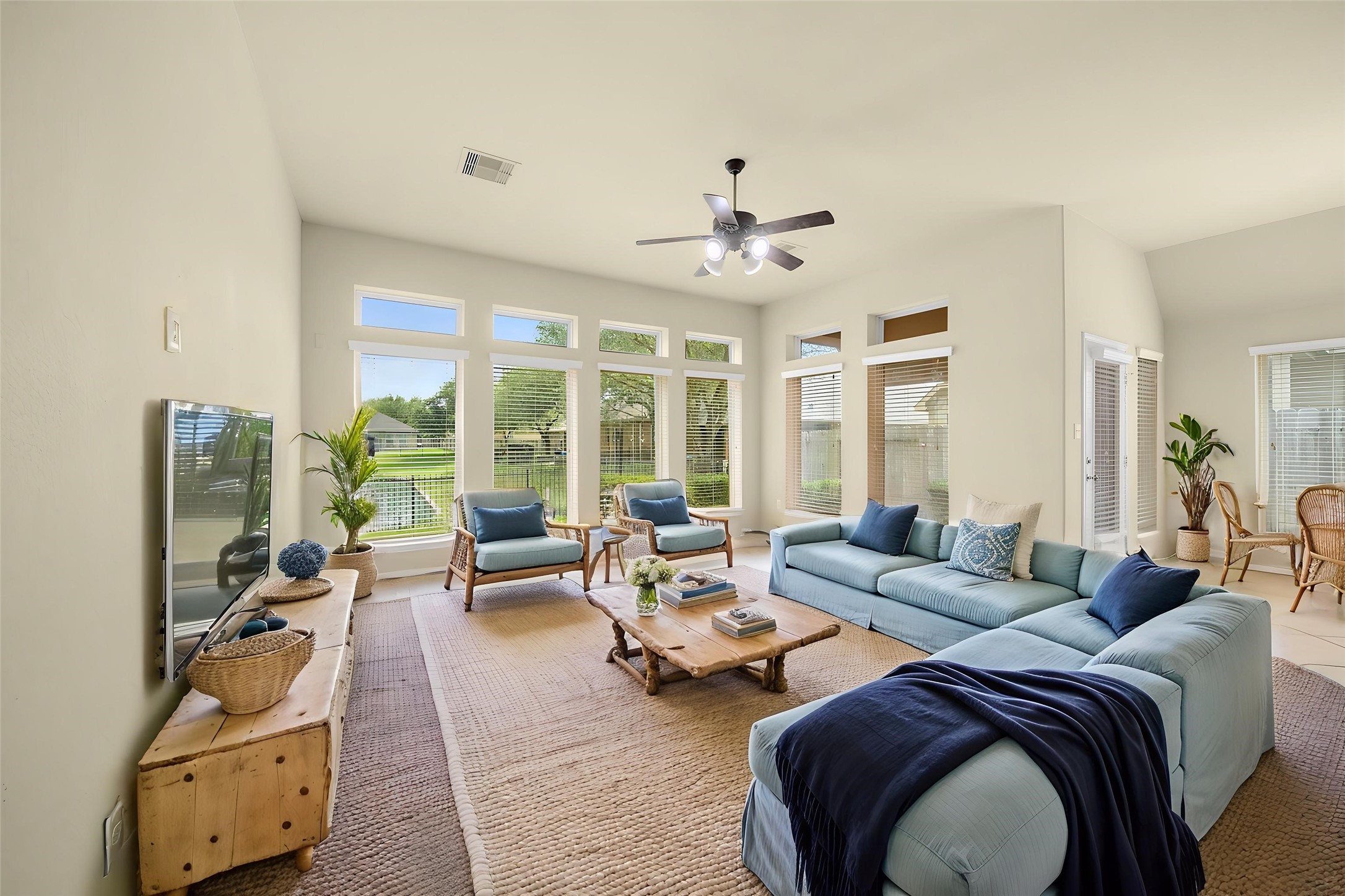 26327 Mercy Moss Lane Property Photo 4