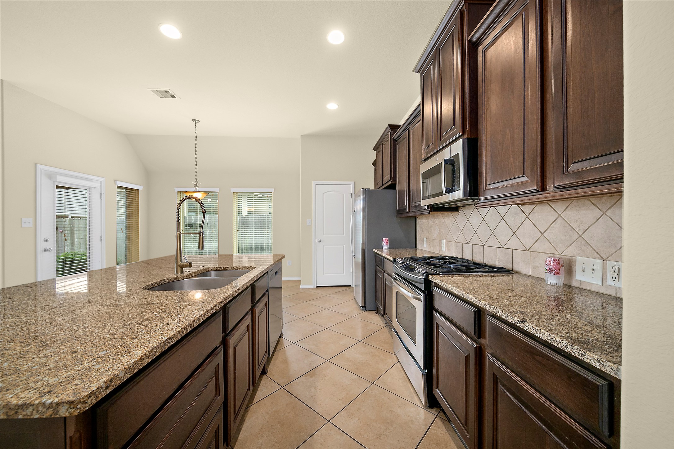 26327 Mercy Moss Lane Property Photo 11