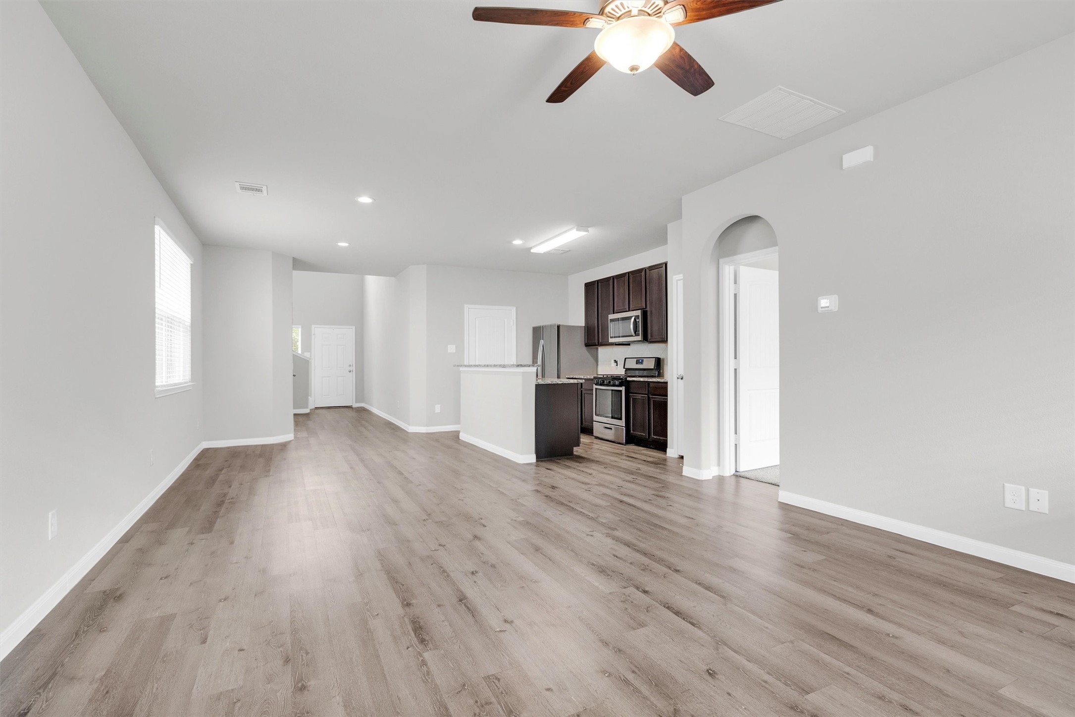 13534 Luke Prairie Court Property Photo 14