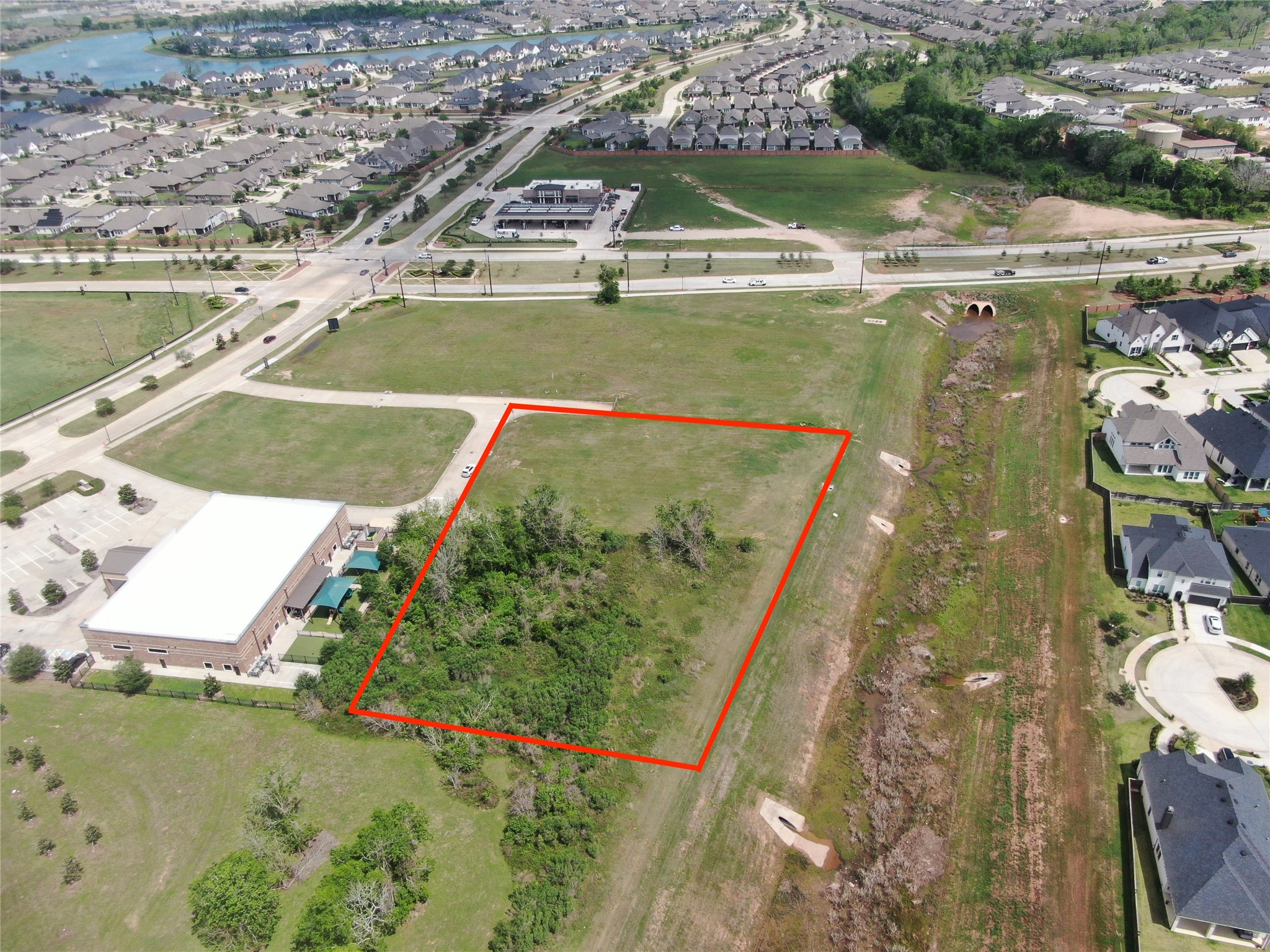 1623 Waters Lake Boulevard Property Photo 1